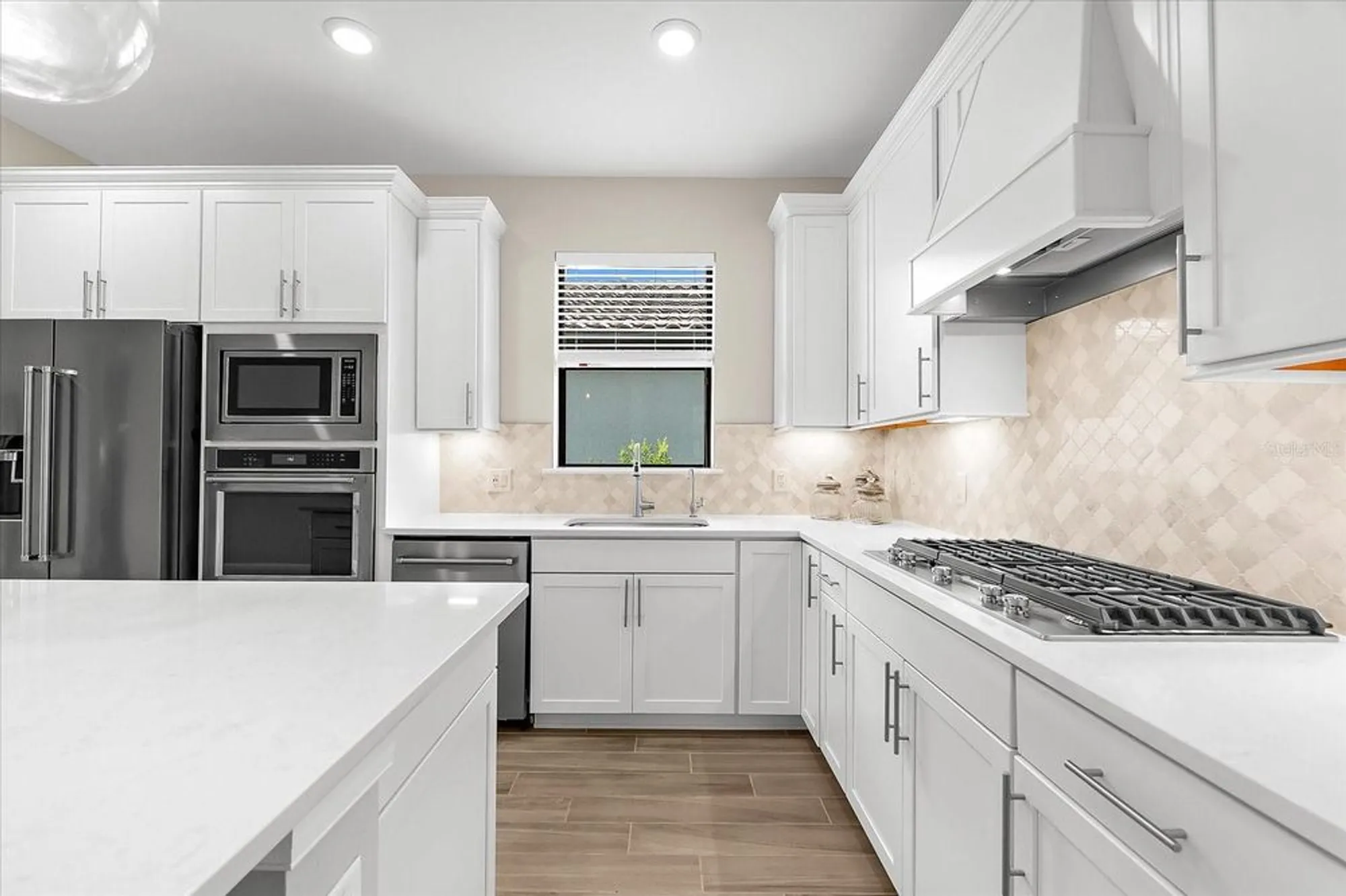 Property Slideshow image 33 of 99 | 6791 alstead cir, Bradenton, FL, 34202