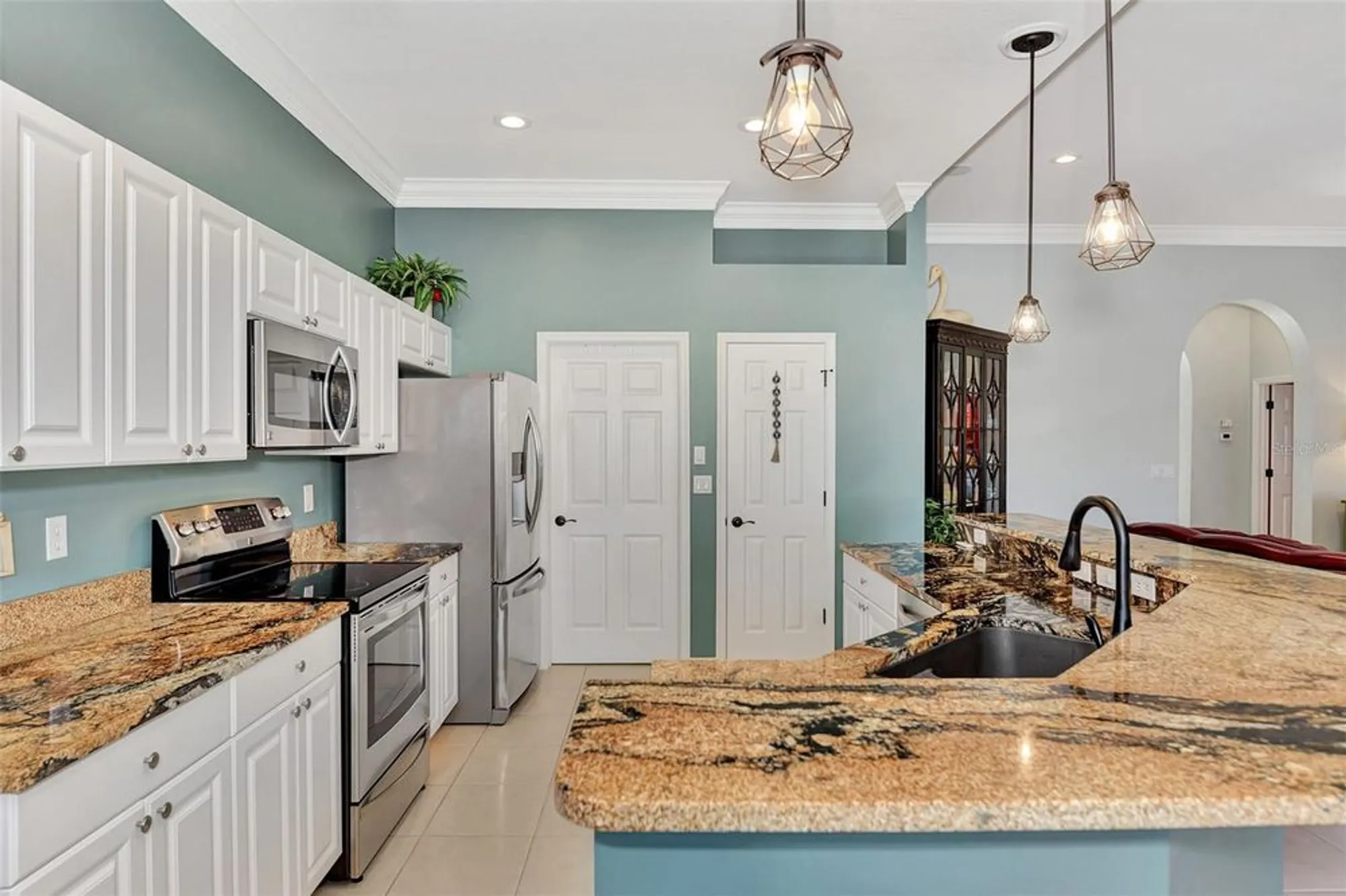 Property Slideshow image 14 of 73 | 13335 golf pointe dr, Port Charlotte, FL, 33953