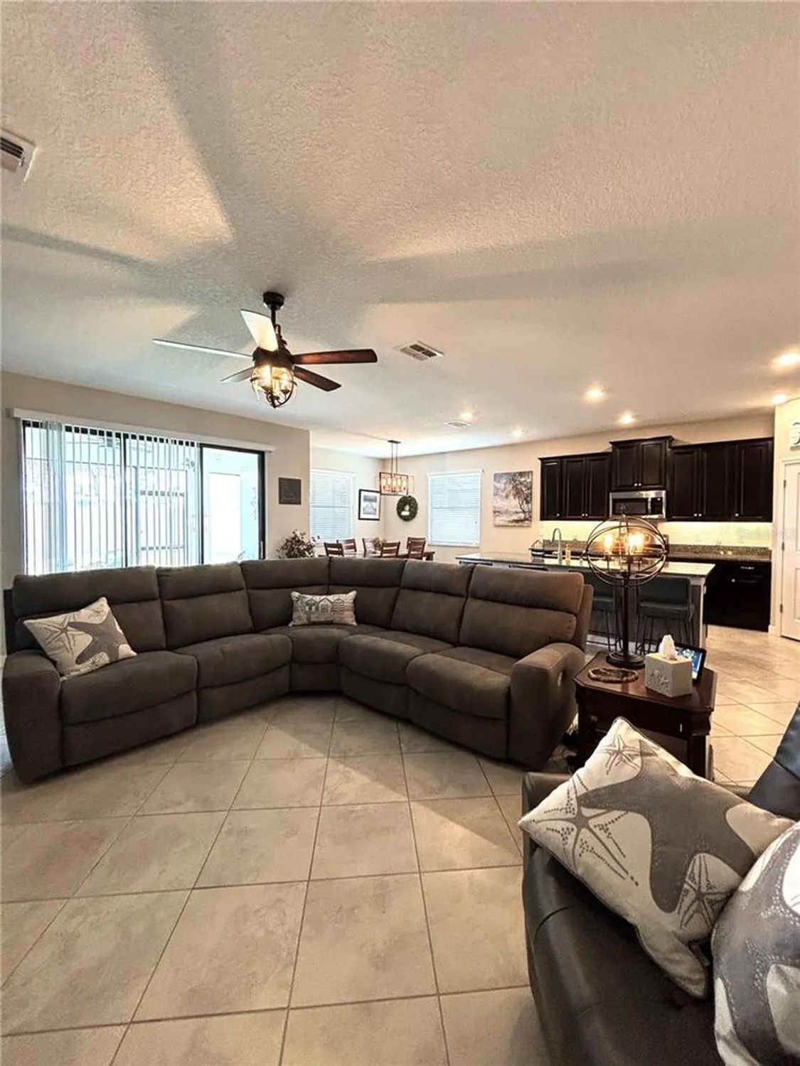 Property Slideshow image 24 of 49 | 16840 whisper elm st, Wimauma, FL, 33598