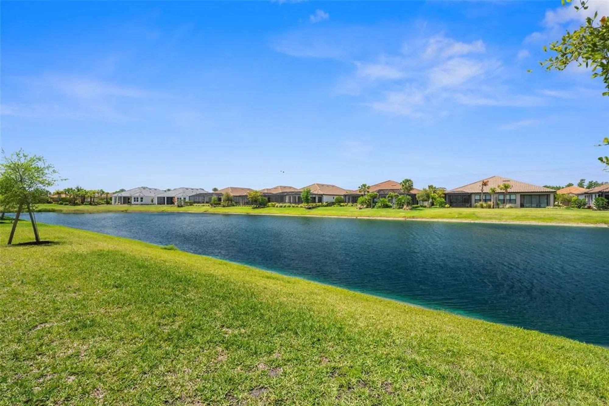 Property Slideshow image 33 of 50 | 6266 mesa gln, Bradenton, FL, 34203