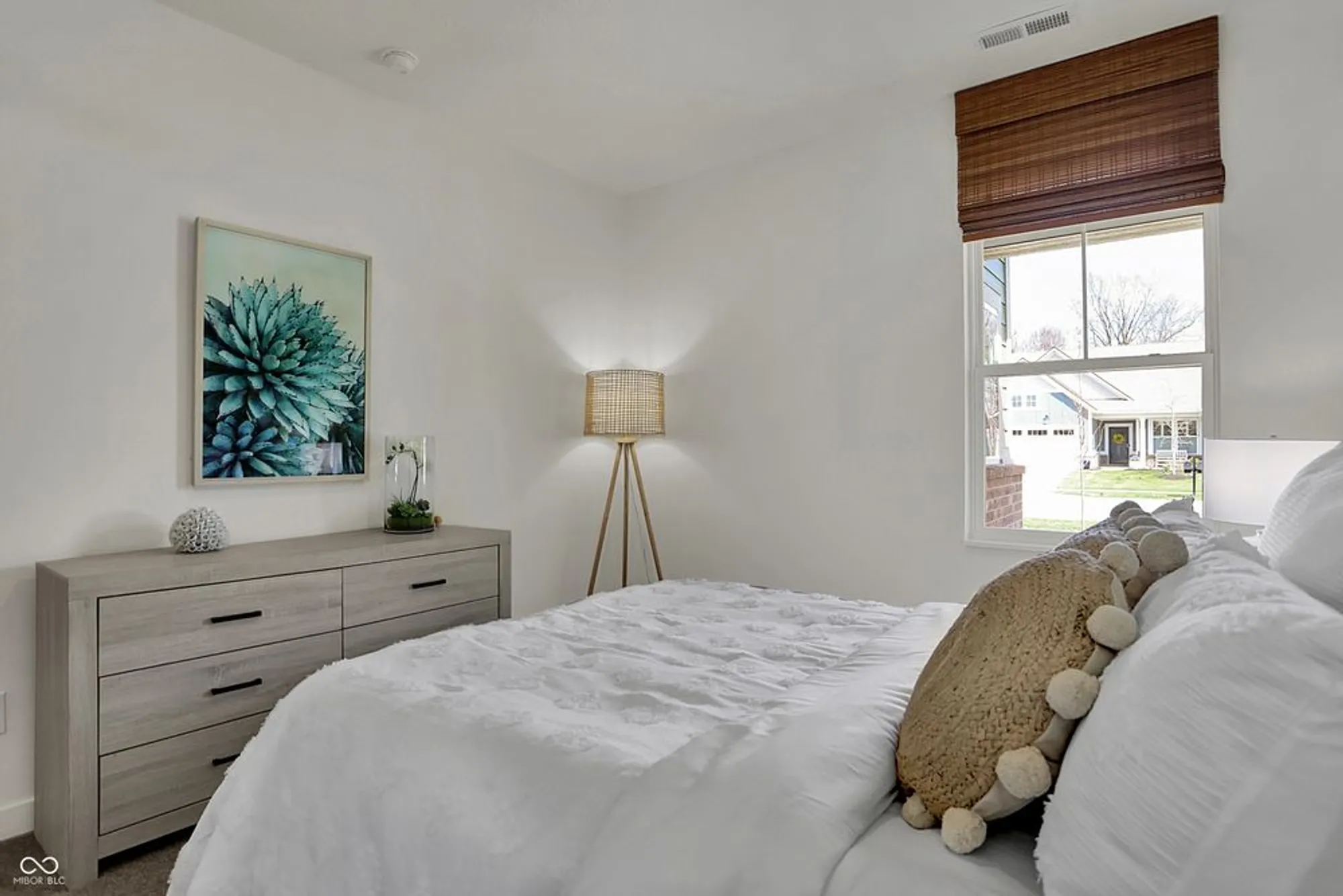 Property Slideshow image 27 of 33 | 19414 sumrall pl, Westfield, IN, 46074