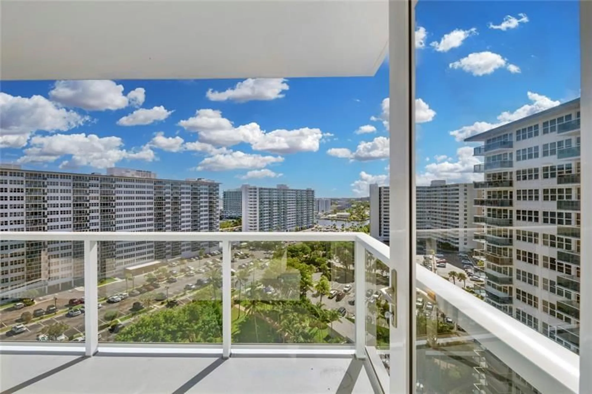 Property Slideshow image 20 of 61 | 3300 ne 36th st 1416, Fort Lauderdale, FL, 33308
