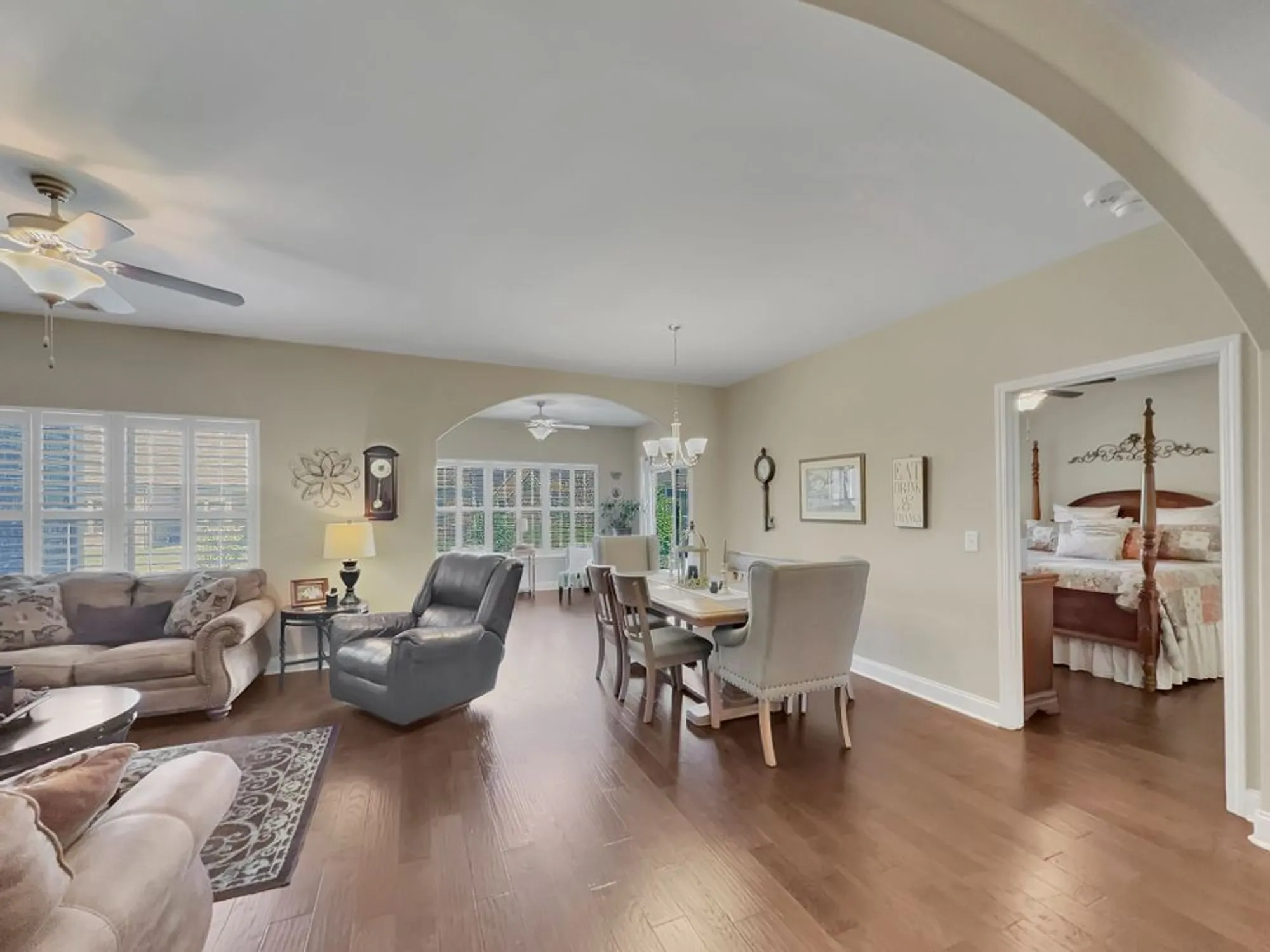 Property Slideshow image 10 of 30 | 1397 whispering oaks dr, Lebanon, TN, 37090