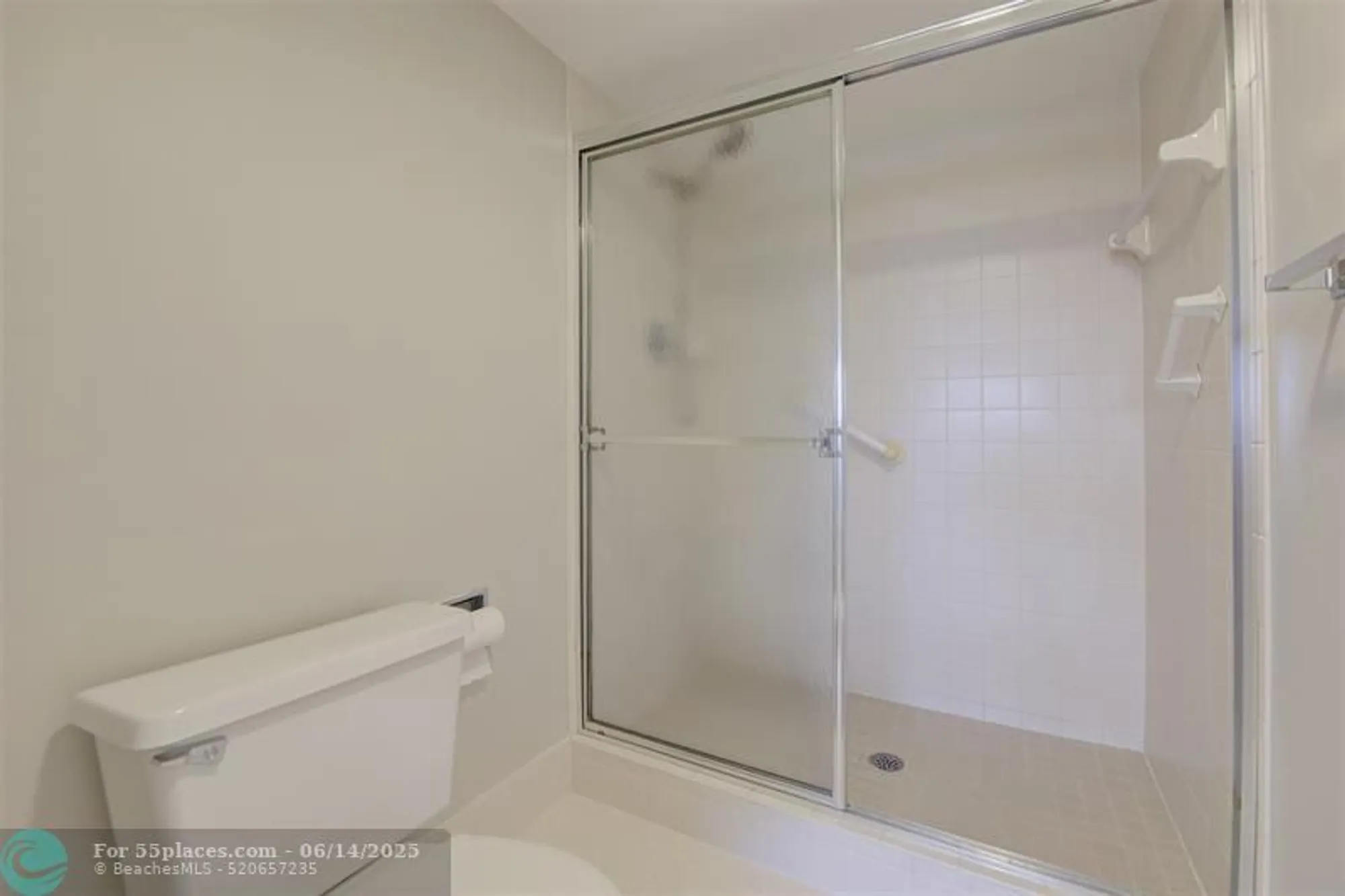 Property Slideshow image 23 of 62 | 750 sw 138th ave apt 403f, Pembroke Pines, FL, 33027