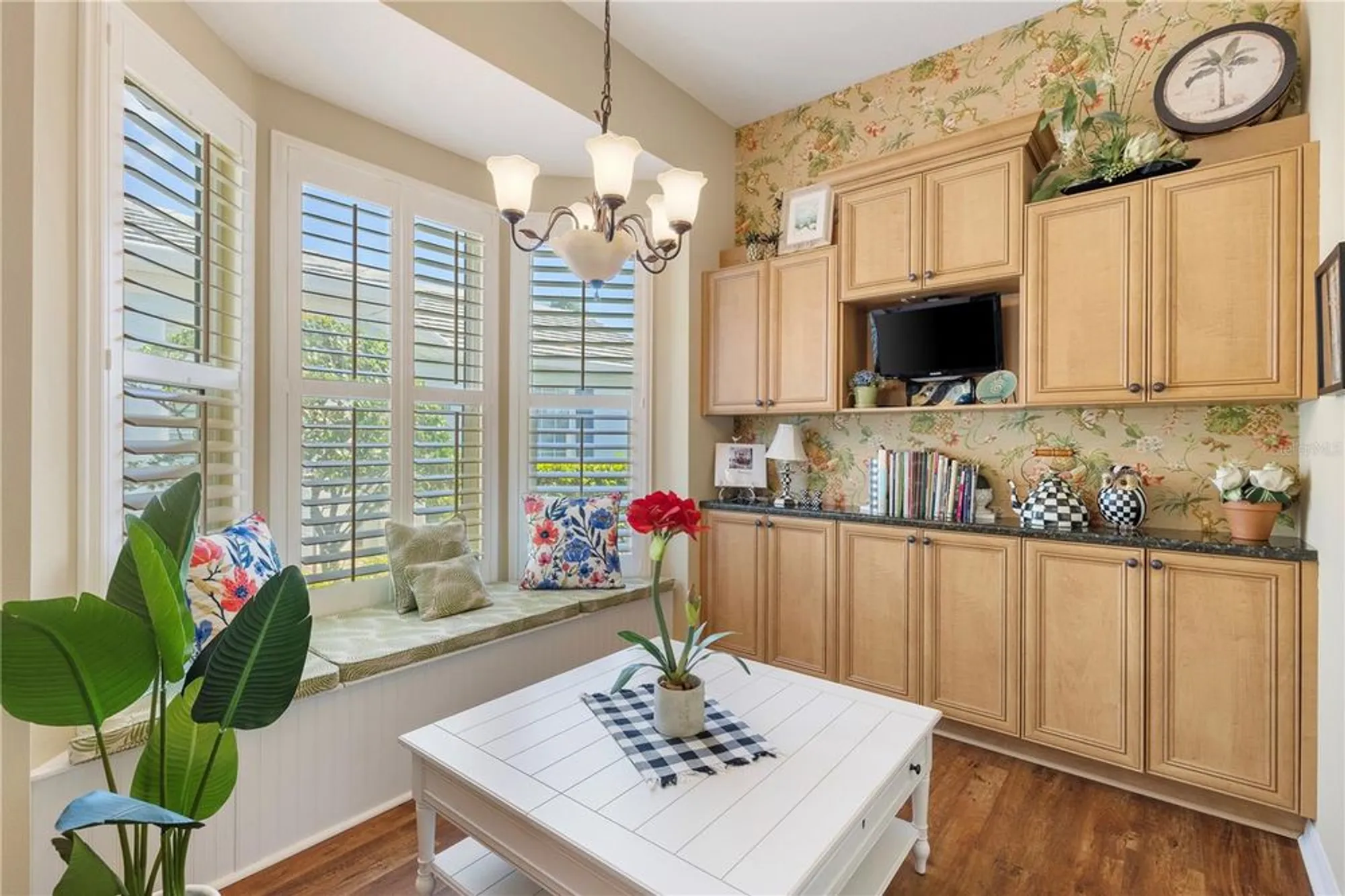 Property Slideshow image 12 of 60 | 1627 lancashire dr, Venice, FL, 34293