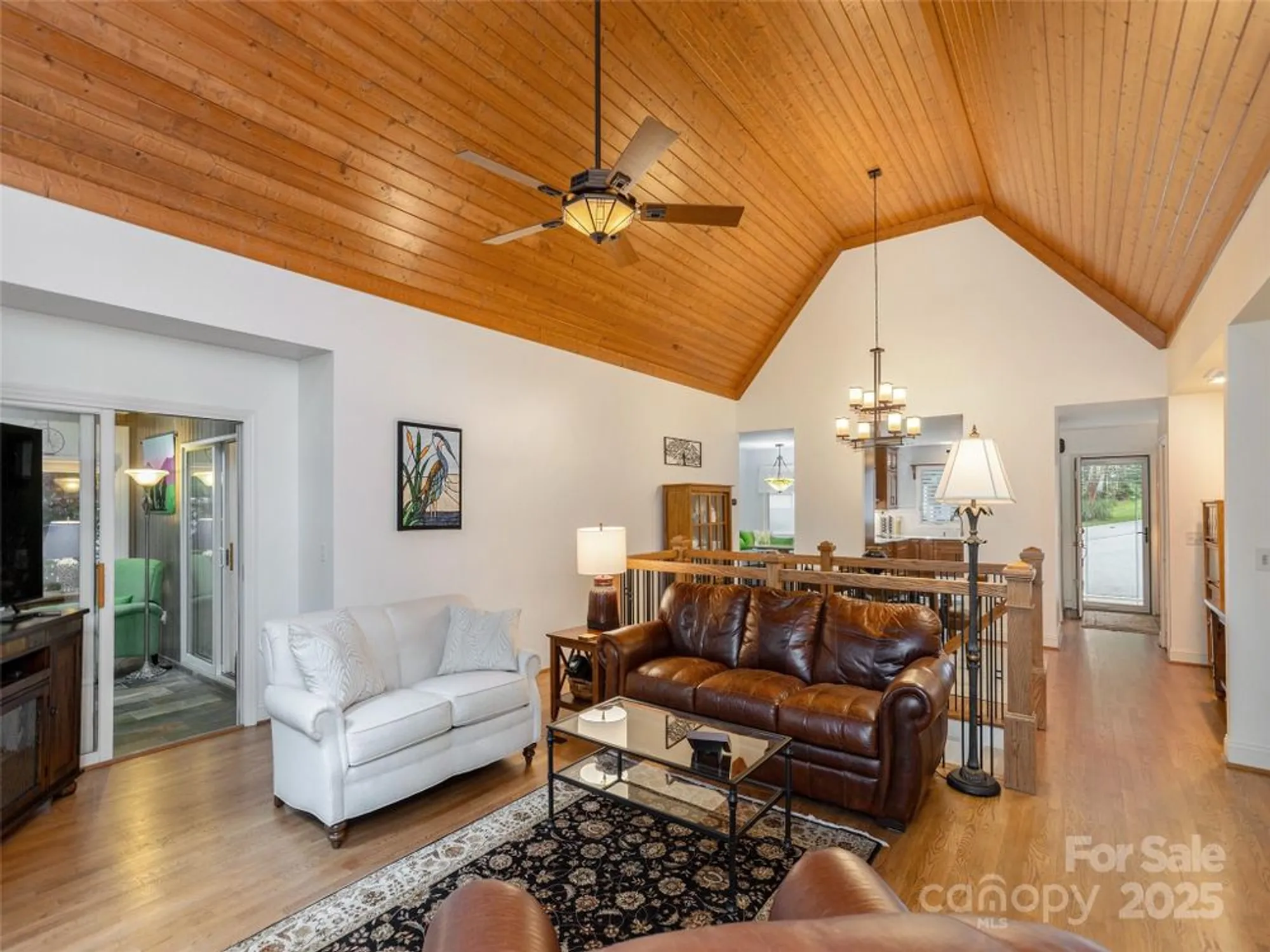 Property Slideshow image 13 of 48 | 210 black oak ln, Hendersonville, NC, 28791