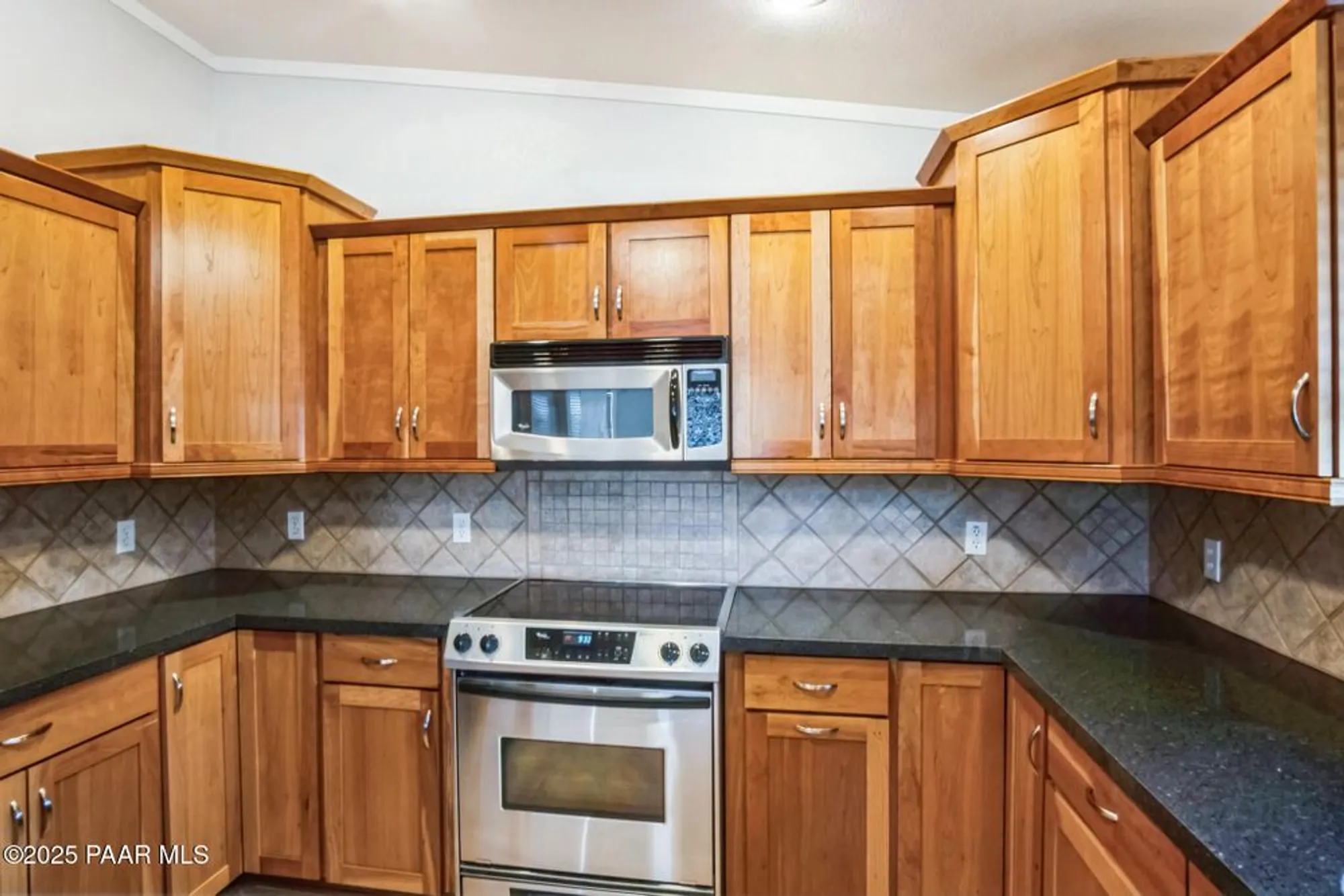 Property Slideshow image 14 of 34 | 739 yavapai hills dr, Prescott, AZ, 86301