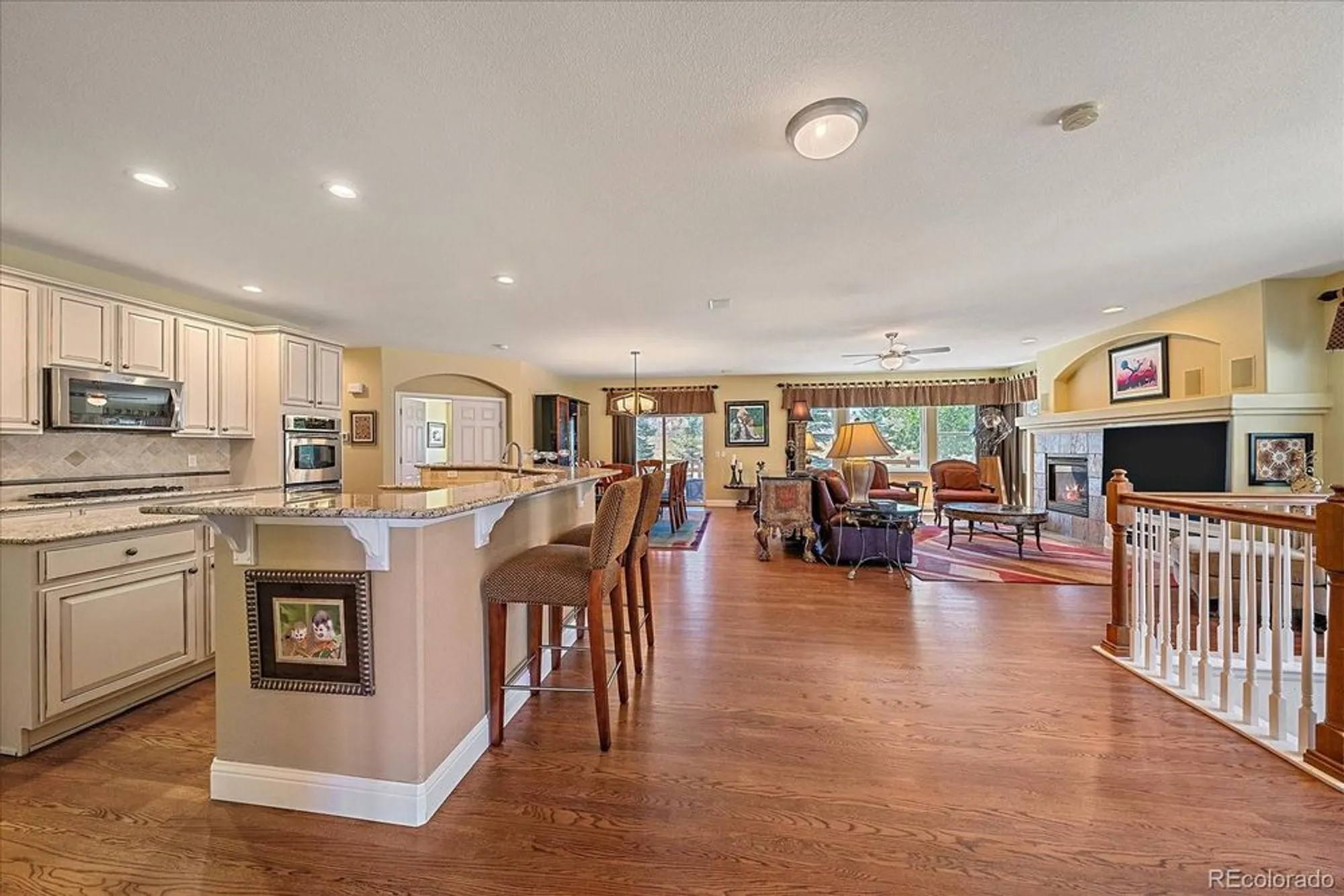 Property Slideshow image 4 of 47 | 8251 s quatar cir, Aurora, CO, 80016