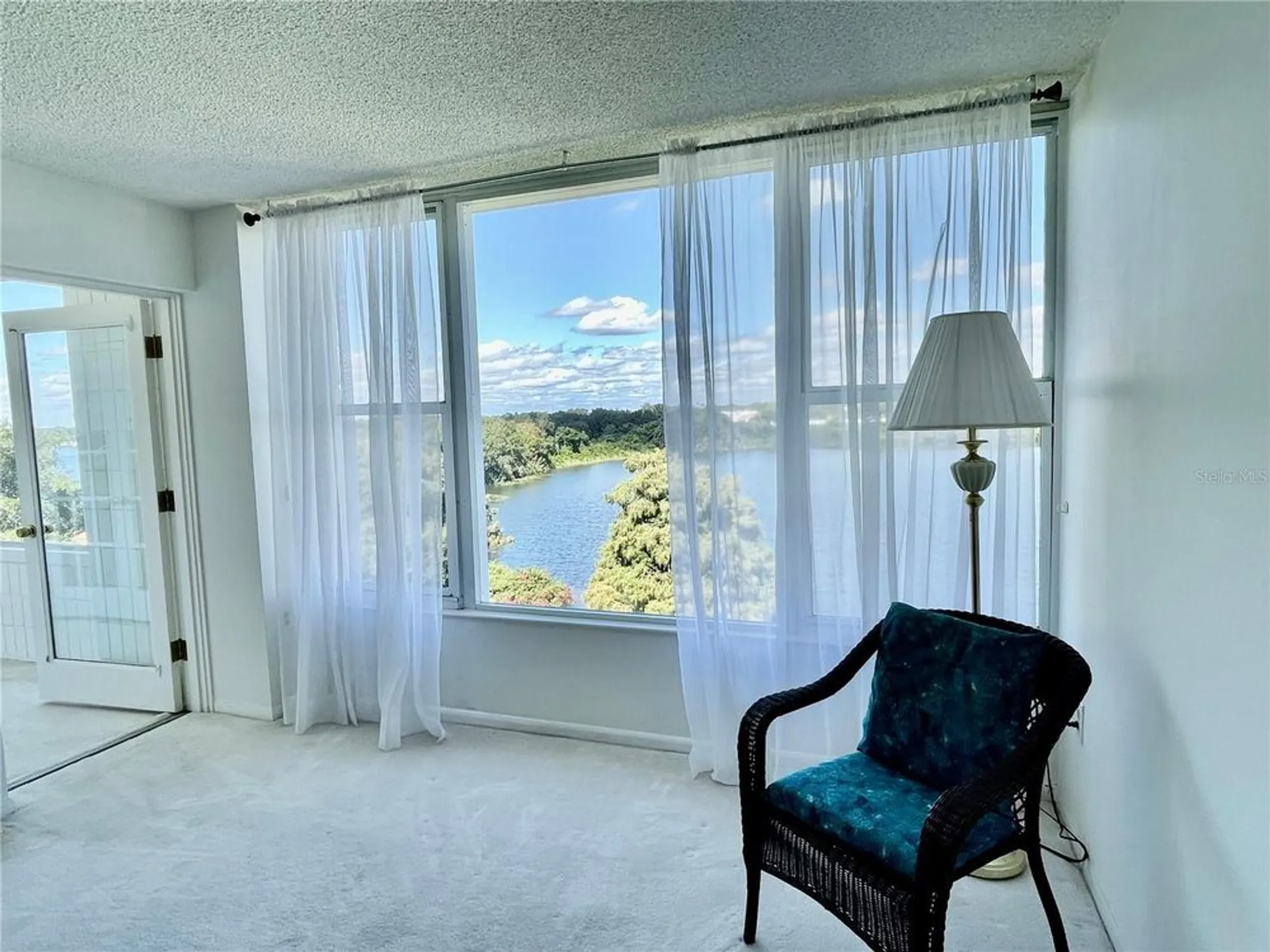Property Slideshow image 11 of 45 | 700 mirror ter 603, Winter Haven, FL, 33881