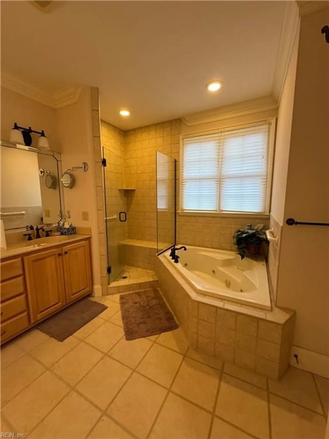 Property Slideshow image 23 of 26 | 104 portland, Williamsburg, VA, 23188