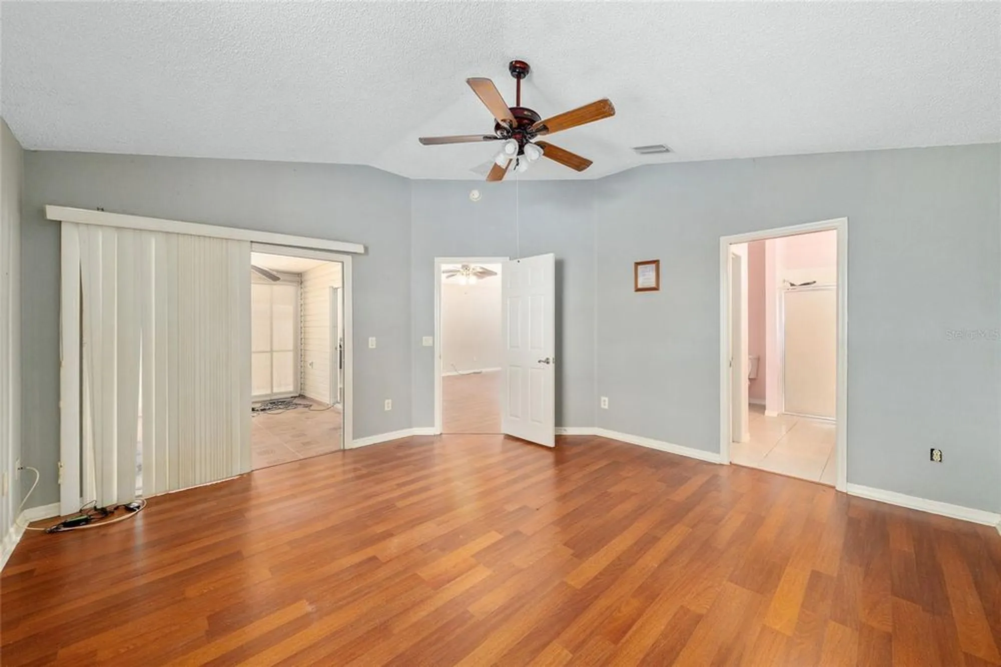 Property Slideshow image 15 of 28 | 1410 natalie ln, The Villages, FL, 32162