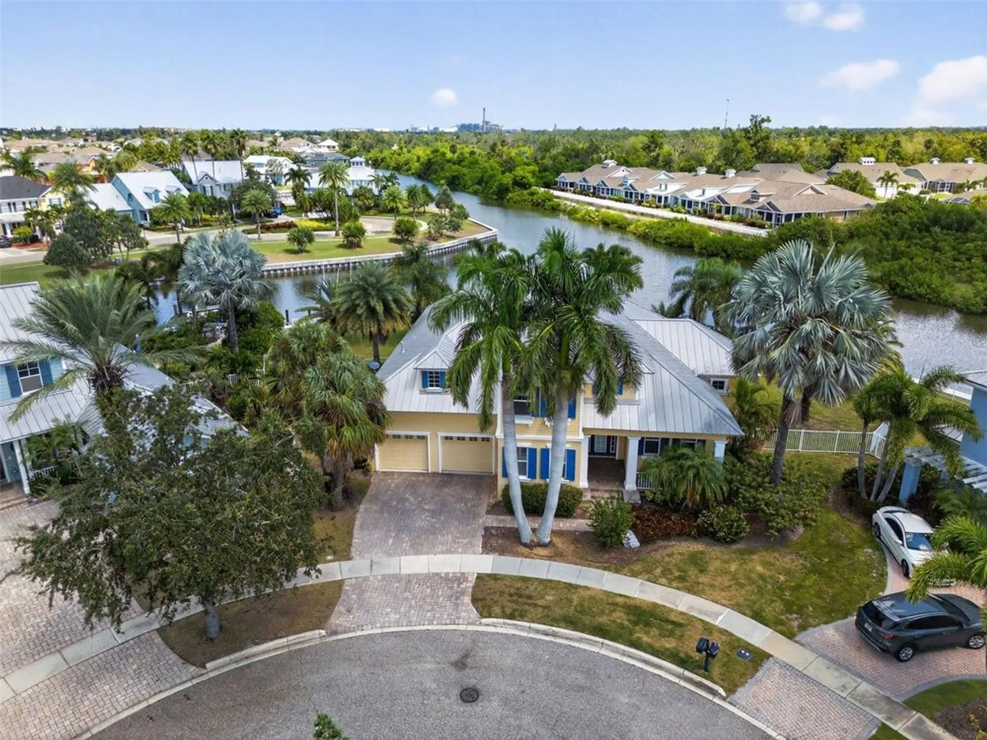 Property Slideshow image 51 of 56 | 5617 seagrass pl, Apollo Beach, FL, 33572