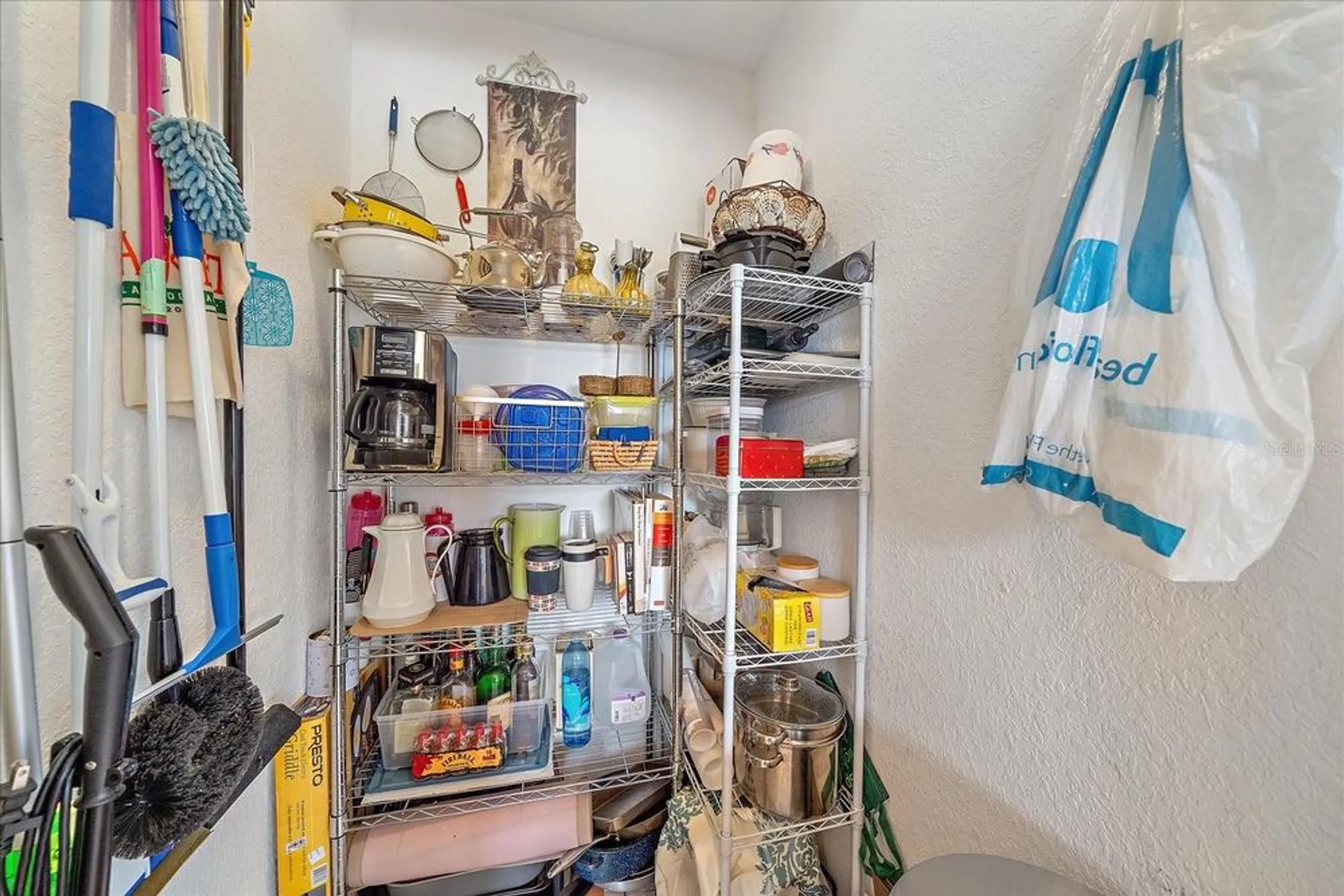 Property Slideshow image 30 of 44 | 6334 grand oak cir 201, Bradenton, FL, 34203