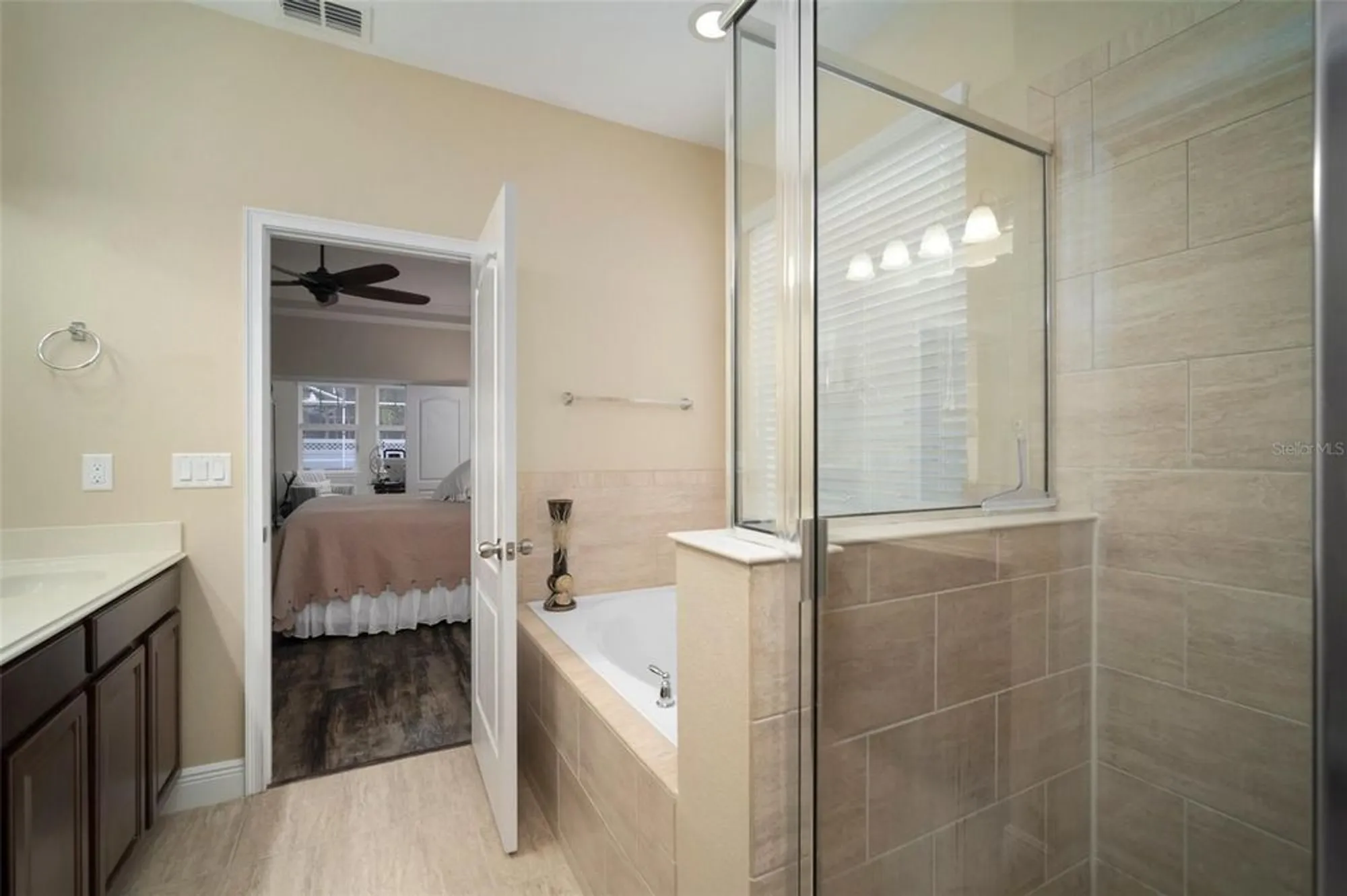 Property Slideshow image 40 of 80 | 513 manns harbor dr, Apollo Beach, FL, 33572