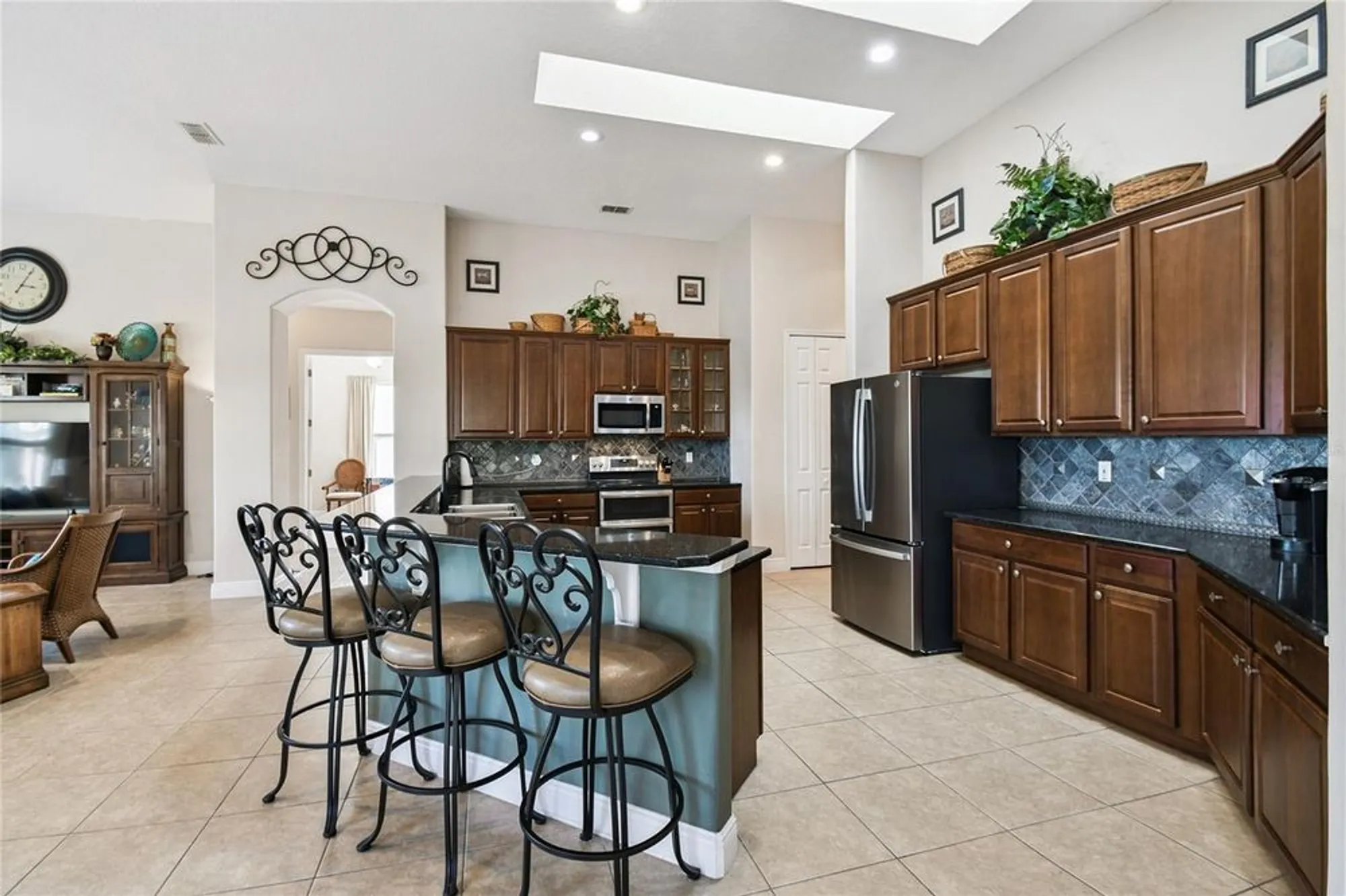 Property Slideshow image 15 of 83 | 116 amalfi ln, Poinciana, FL, 34759