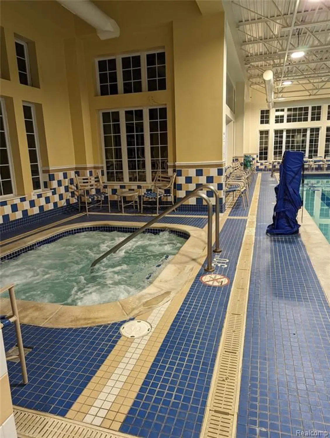 Property Slideshow image 48 of 51 | 27176 walloon way, Brownstown Twp, MI, 48134