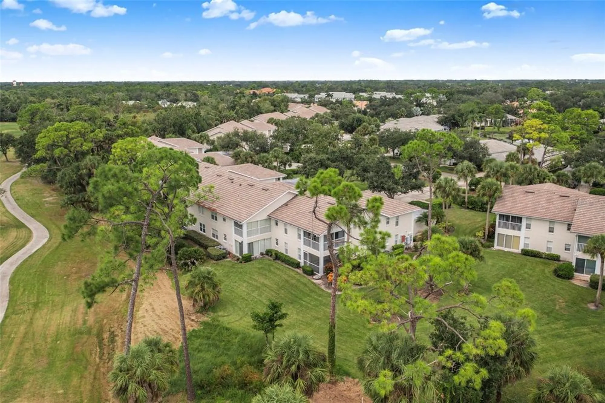 Property Slideshow image 35 of 40 | 813 montrose dr 104, Venice, FL, 34293