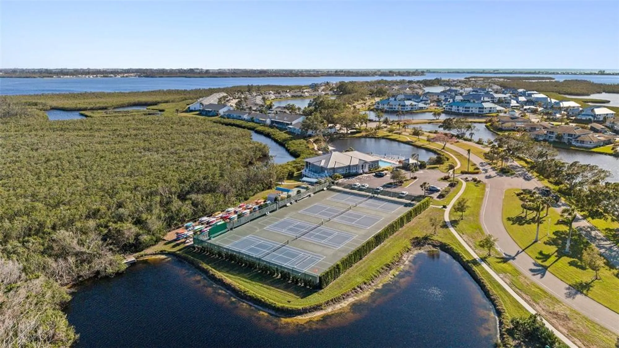 Property Slideshow image 38 of 52 | 1323 perico point cir # 107, Bradenton, FL, 34209