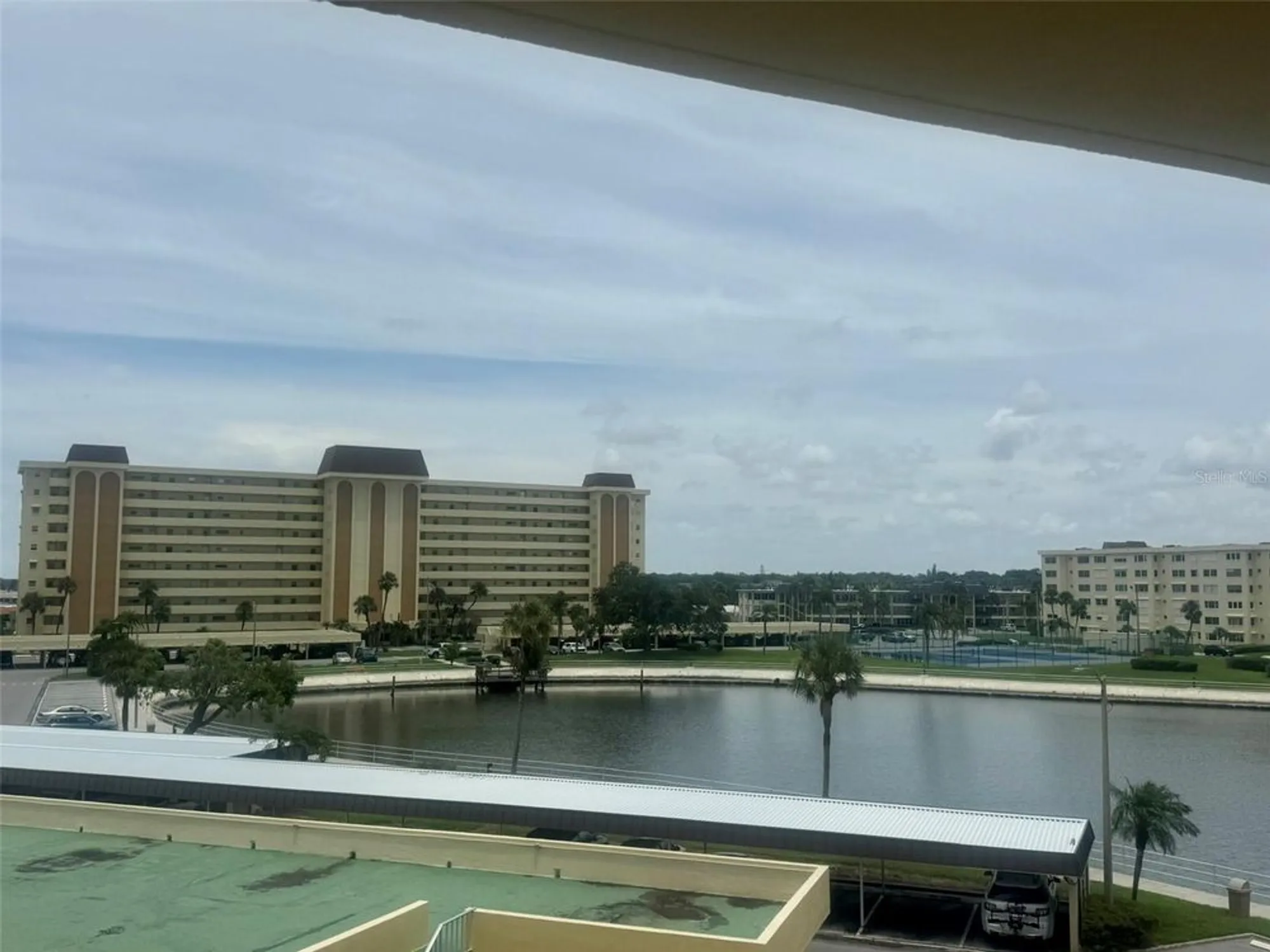 Property Slideshow image 12 of 51 | 4775 cove cir apt 403, St Petersburg, FL, 33708