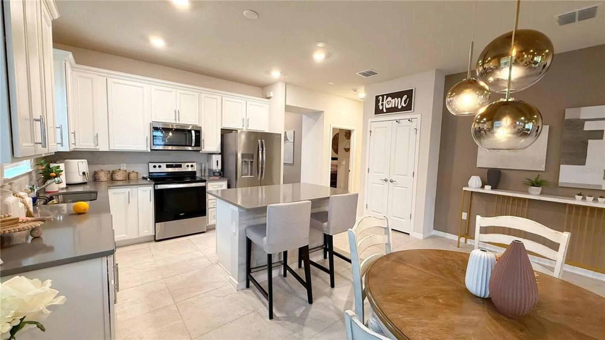 Property Slideshow image 6 of 35 | 1875 spring shower cir, Kissimmee, FL, 34744