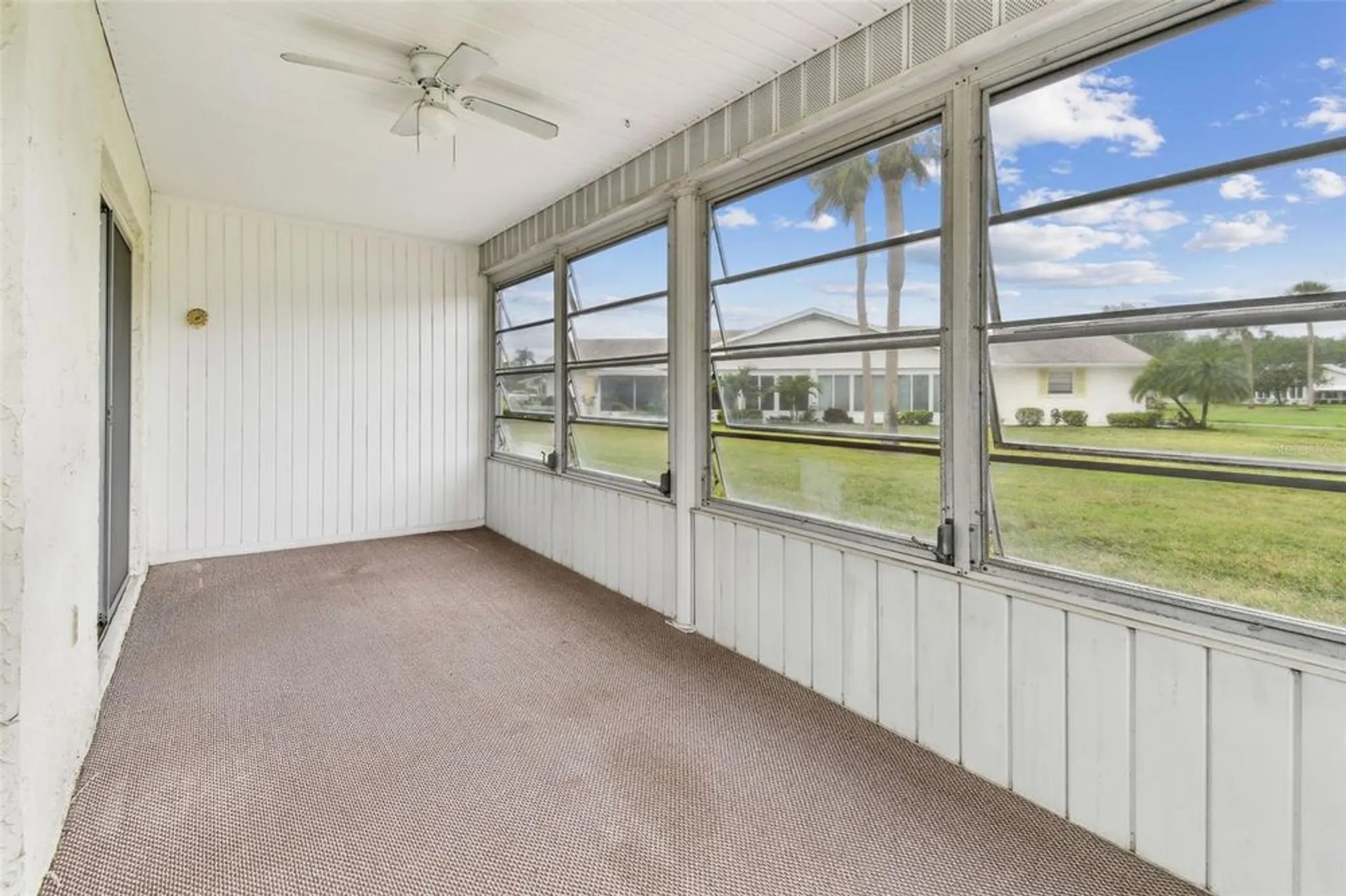 Property Slideshow image 27 of 50 | 2301 grenoble pl # 1, Sun City Center, FL, 33573