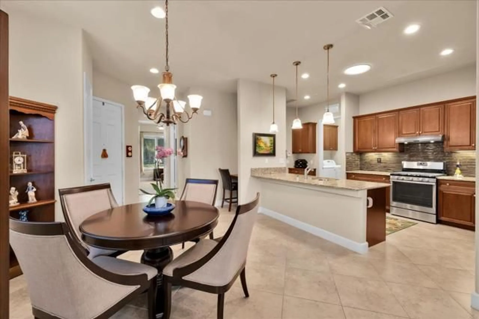Property Slideshow image 10 of 64 | 39048 camino orquesta, Indio, CA, 92203
