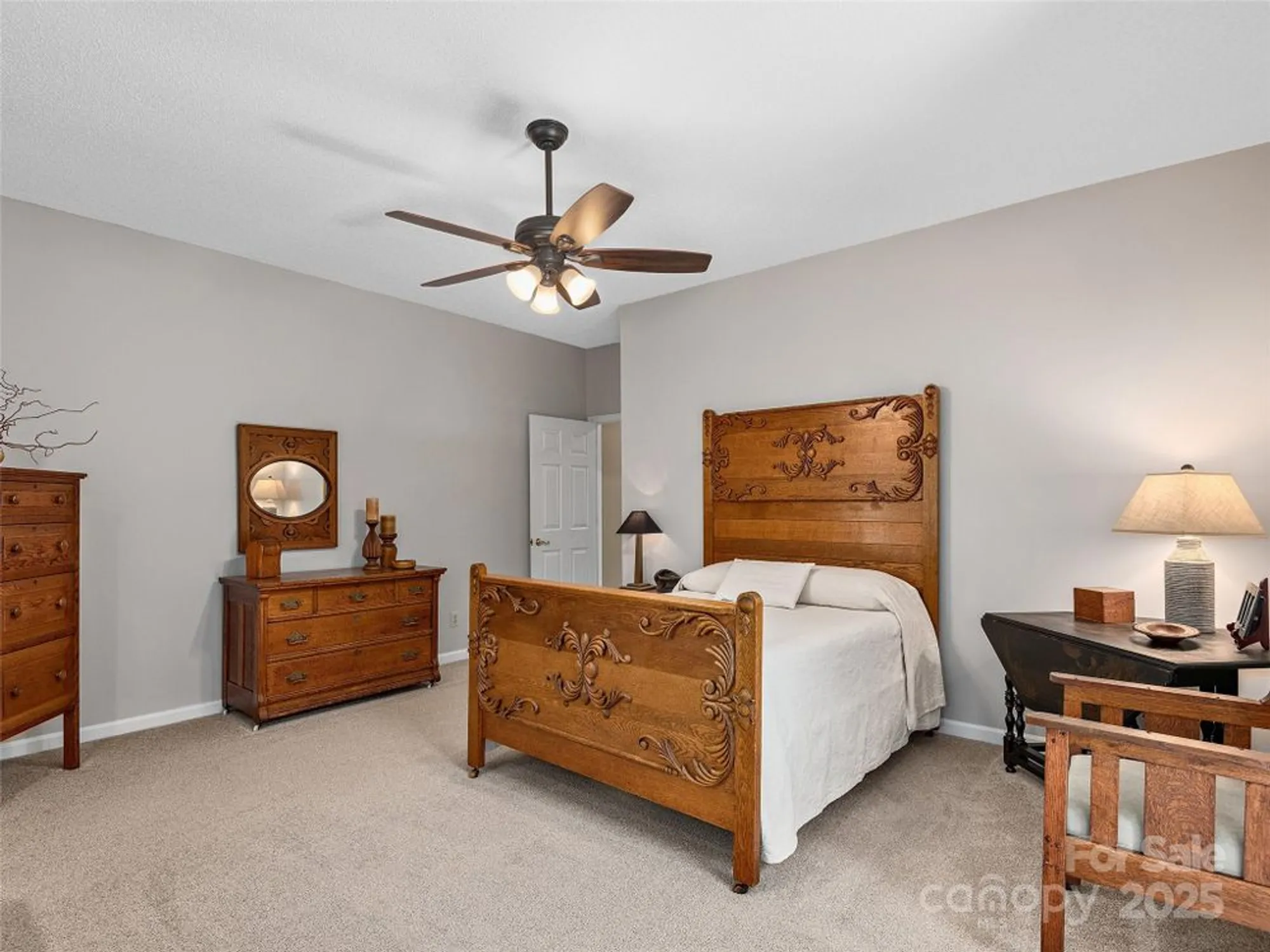 Property Slideshow image 15 of 37 | 306 croydon dr, Hendersonville, NC, 28791