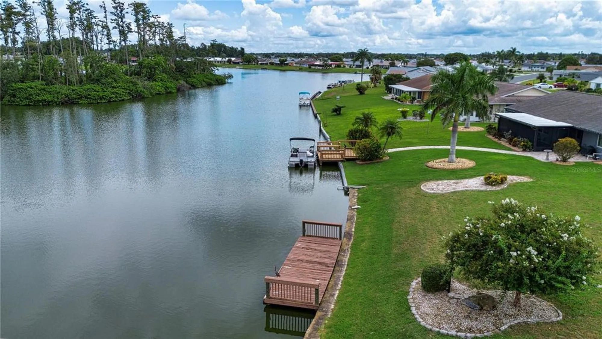 Property Slideshow image 39 of 56 | 1715 danbury dr, Sun City Center, FL, 33573