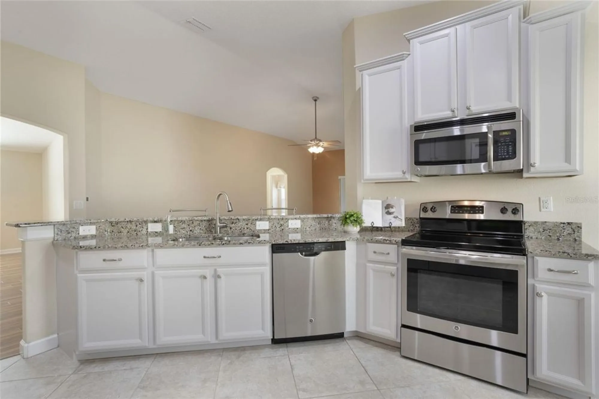 Property Slideshow image 9 of 58 | 3844 bedford ave, Winter Haven, FL, 33884