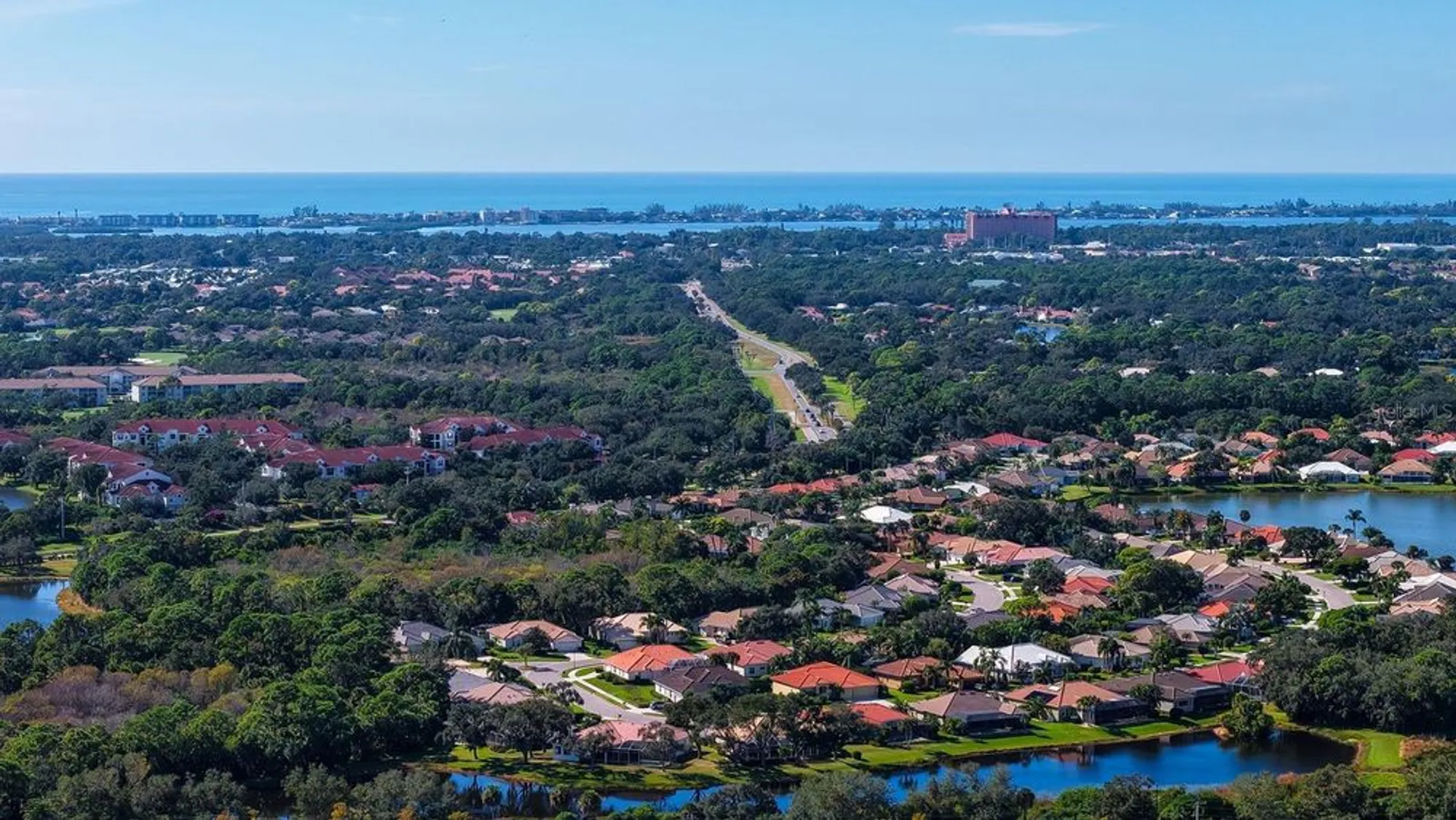 Property Slideshow image 4 of 71 | 8878 estepona ct, Sarasota, FL, 34238