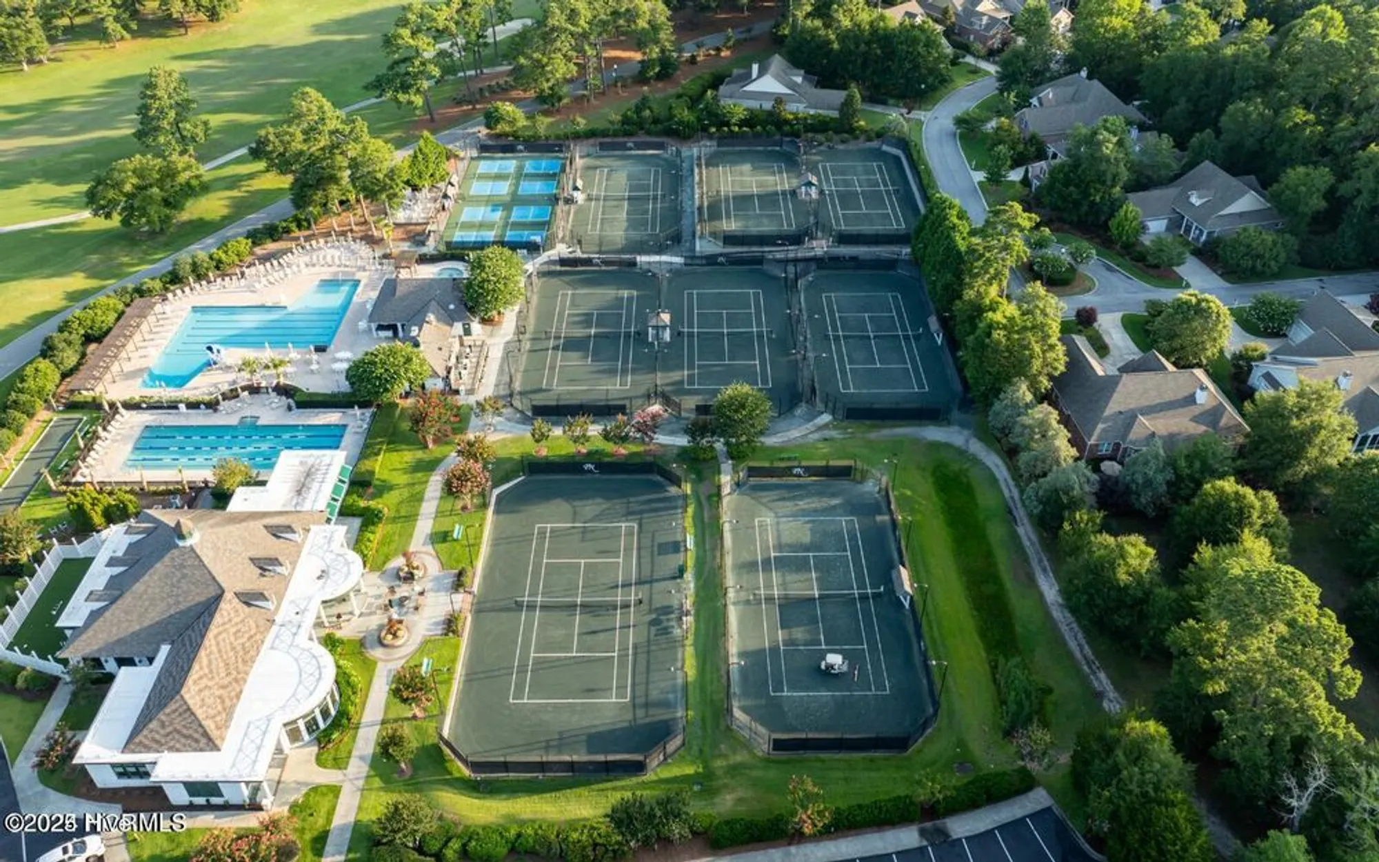 Property Slideshow image 59 of 62 | 704 squire ln, Wilmington, NC, 28411