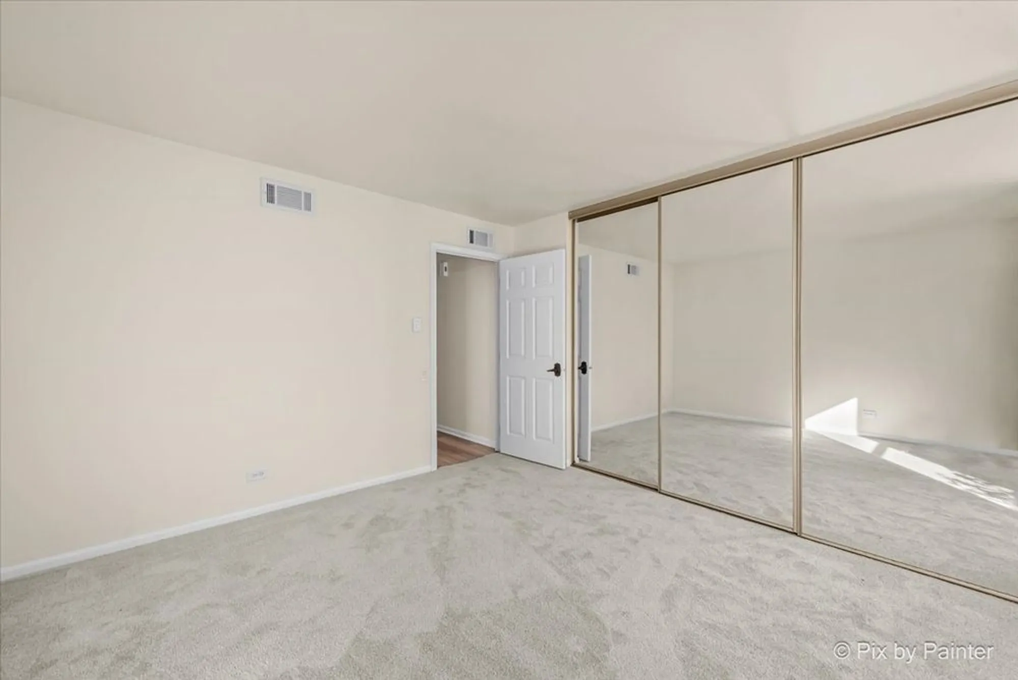 Property Slideshow image 15 of 37 | 7108 granada ln # 280, Fox Lake, IL, 60020