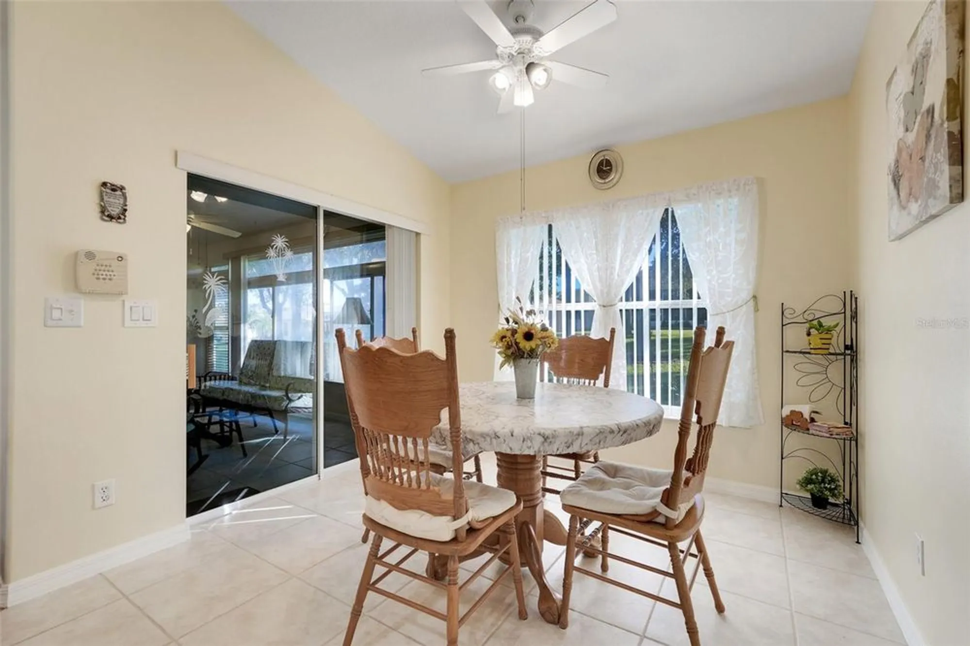 Property Slideshow image 18 of 49 | 5304 fantasy way, Leesburg, FL, 34748