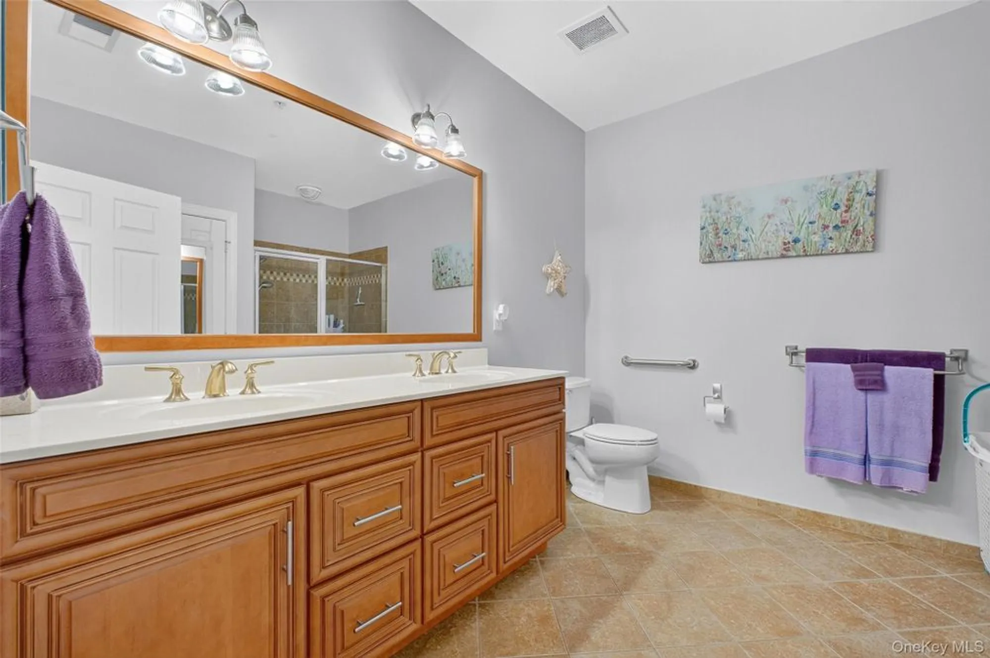 Property Slideshow image 25 of 43 | 423 regency dr, Fishkill, NY, 12524