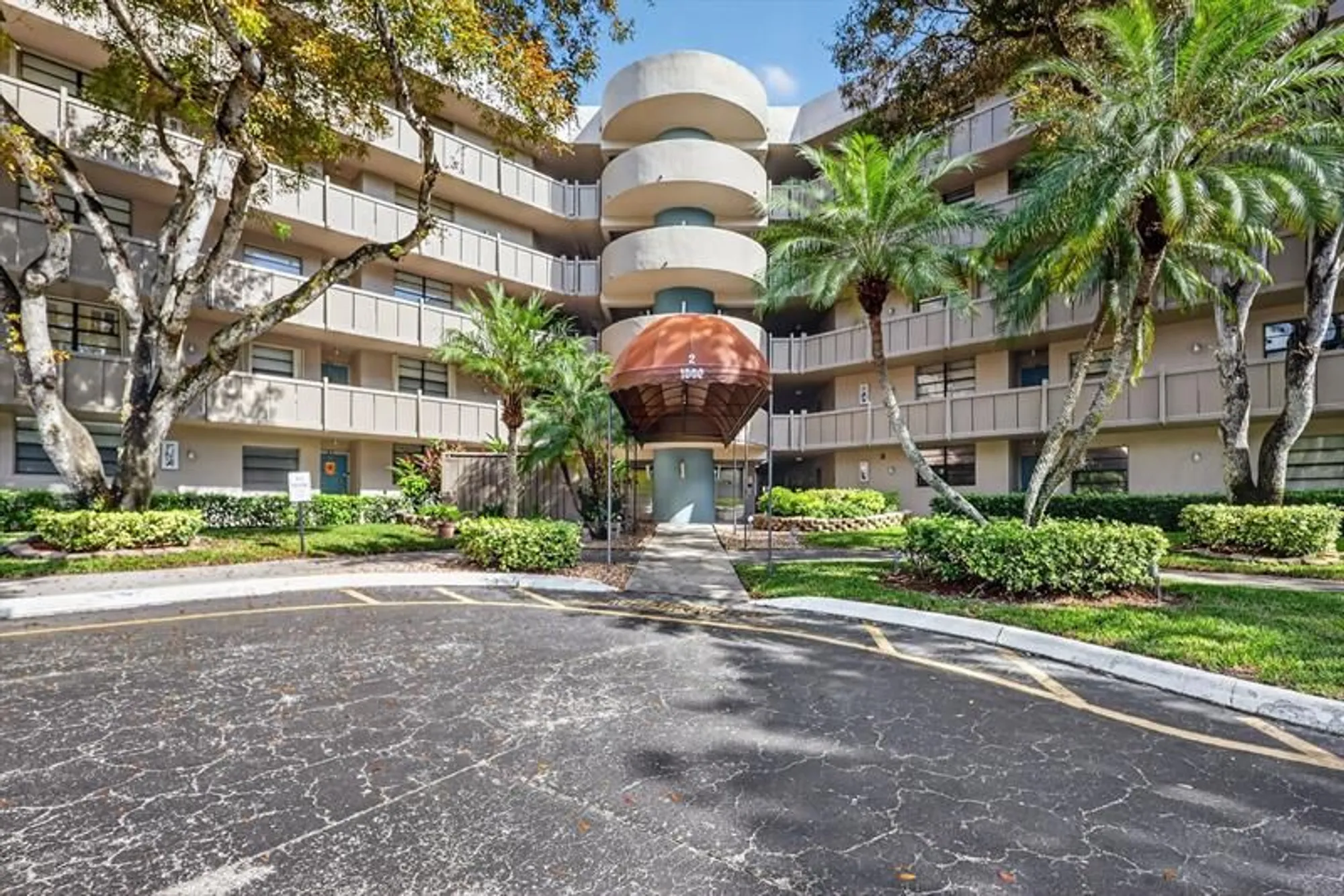 Property Slideshow image 52 of 52 | 1000 colony point cir 501, Pembroke Pines, FL, 33026