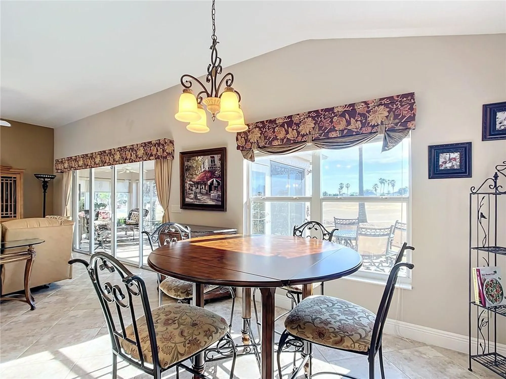 Property Slideshow image 12 of 68 | 276 lawthorn st, The Villages, FL, 32162