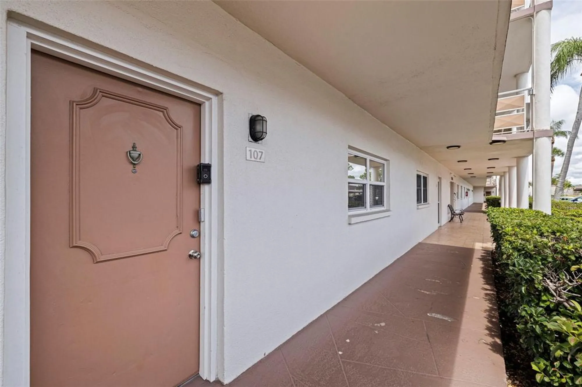 Property Slideshow image 2 of 40 | 5603 80th st n unit 107, Saint Petersburg, FL, 33709