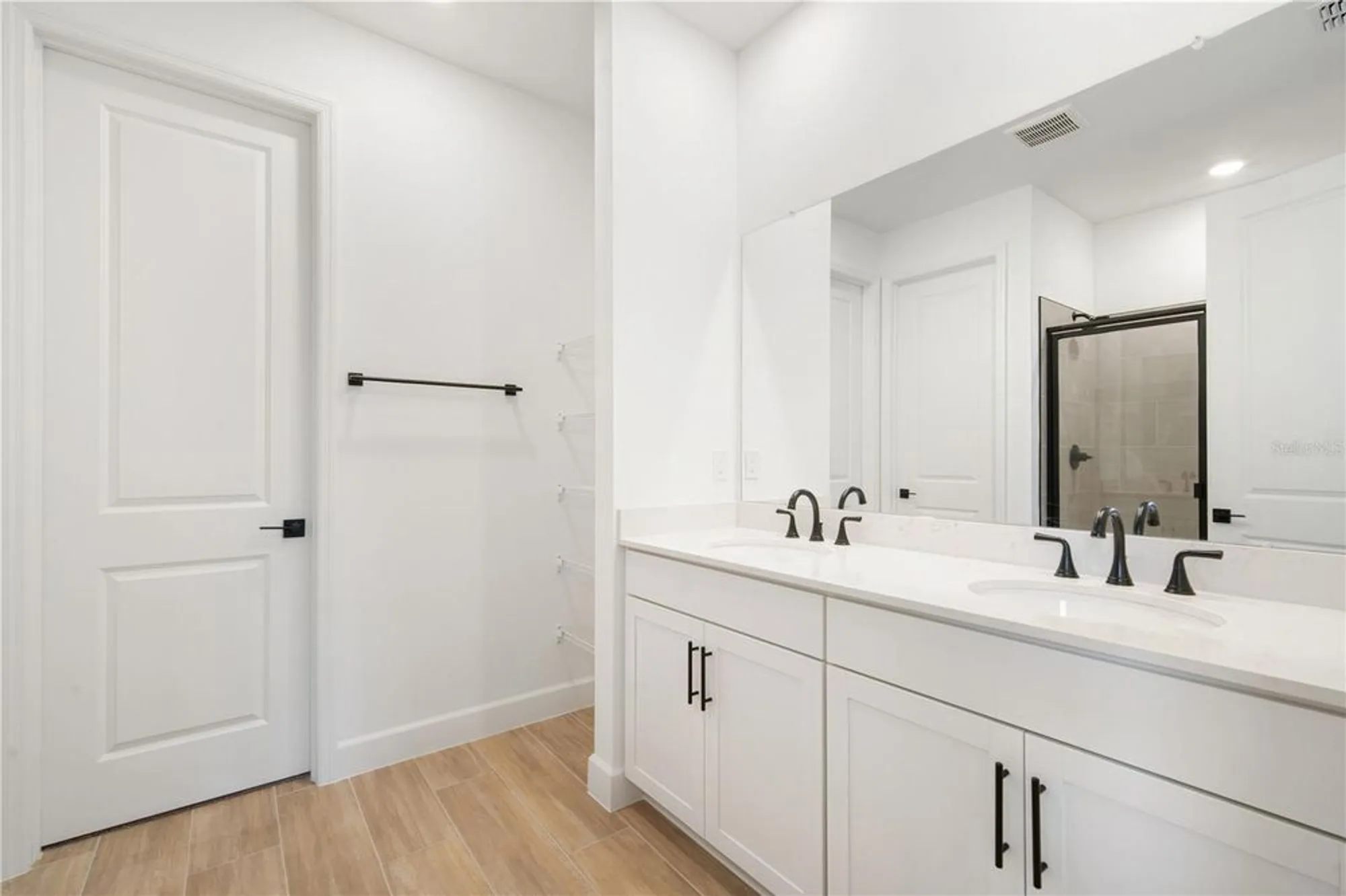 Property Slideshow image 21 of 45 | 9177 players dr, Weeki Wachee, FL, 34613