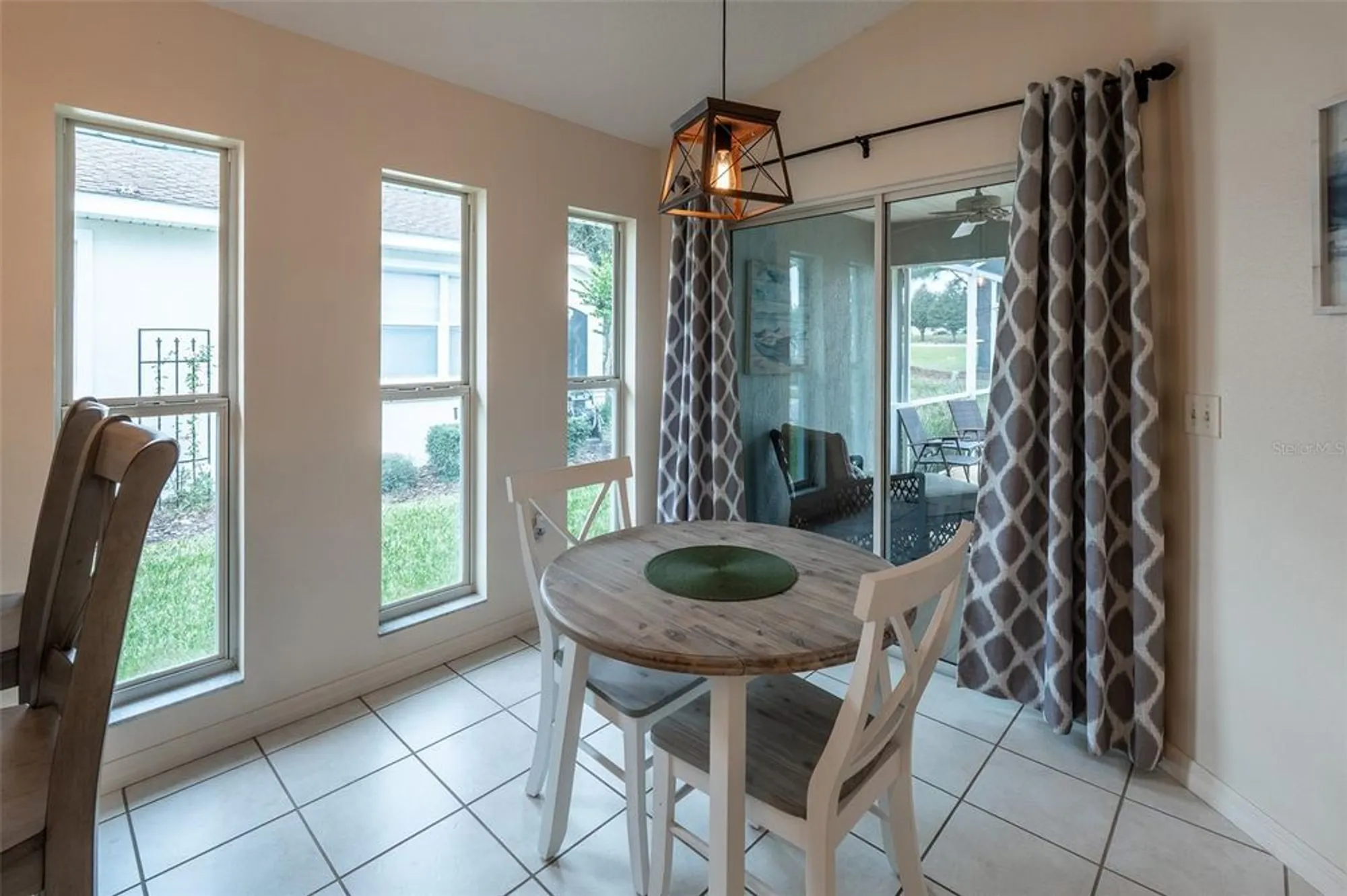 Property Slideshow image 12 of 55 | 15384 sw 14th avenue rd, Ocala, FL, 34473