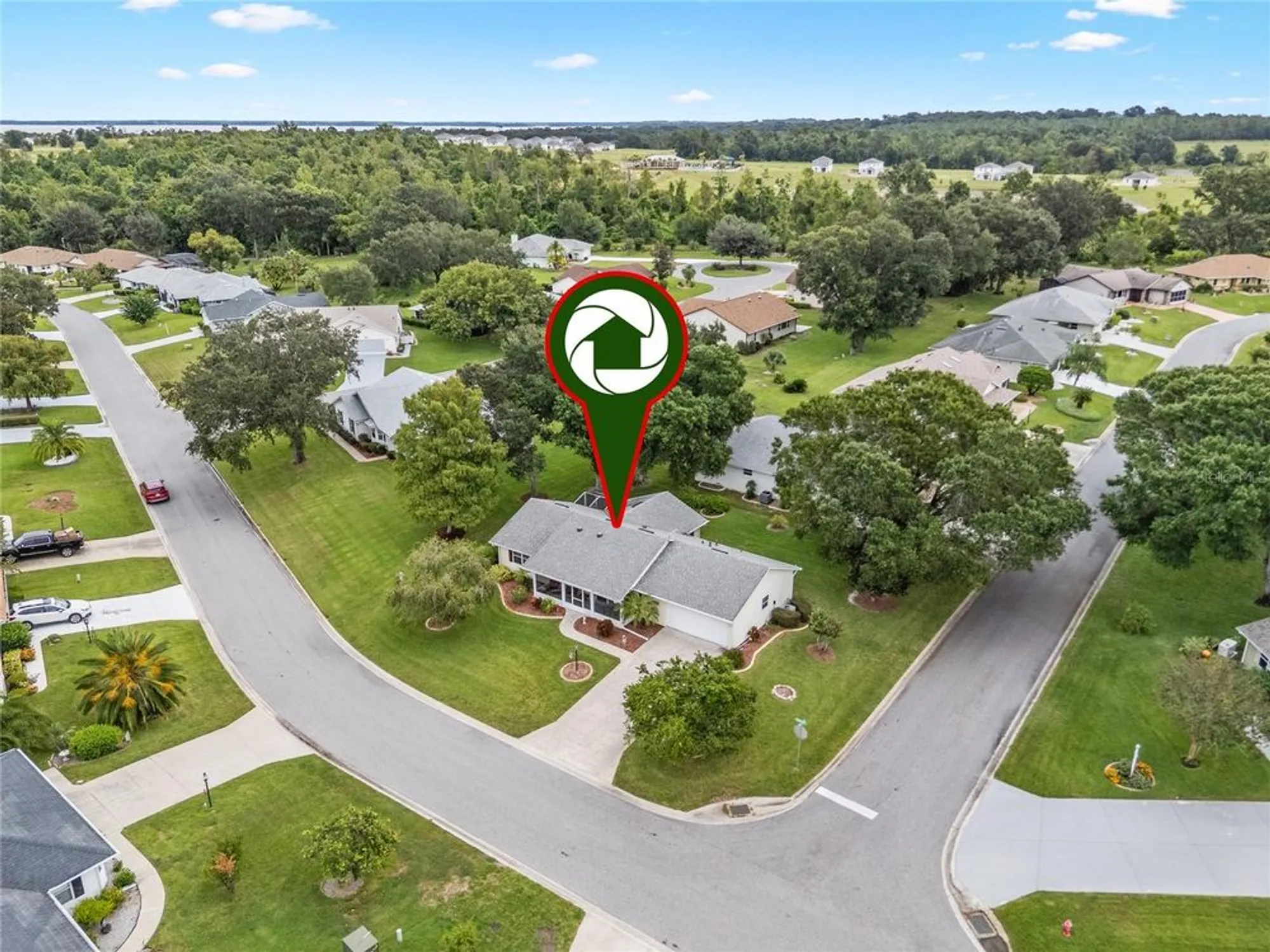 Property Slideshow image 26 of 47 | 27107 racquet cir, Leesburg, FL, 34748