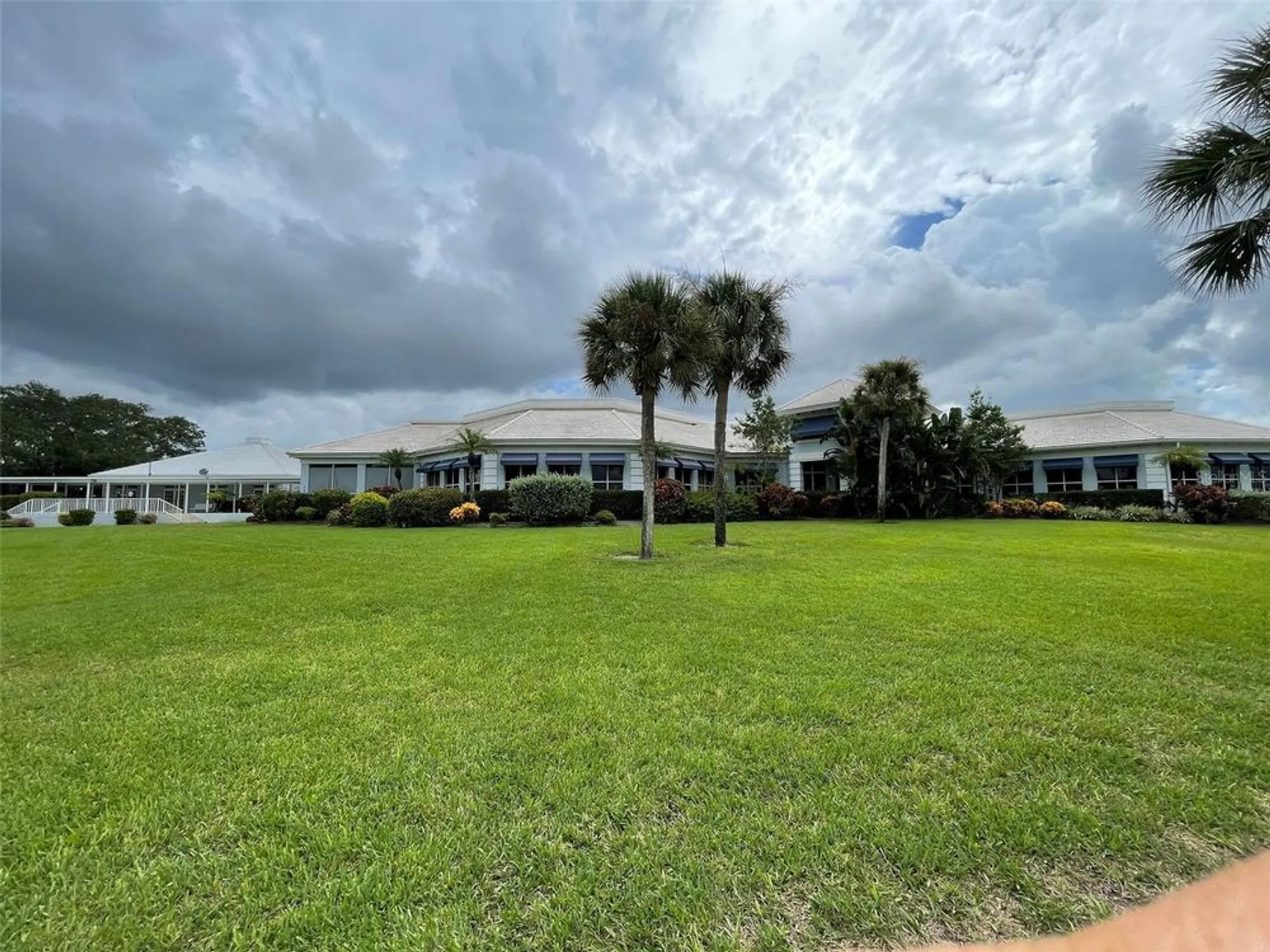 Property Slideshow image 45 of 54 | 406 cerromar cir 222, Venice, FL, 34293