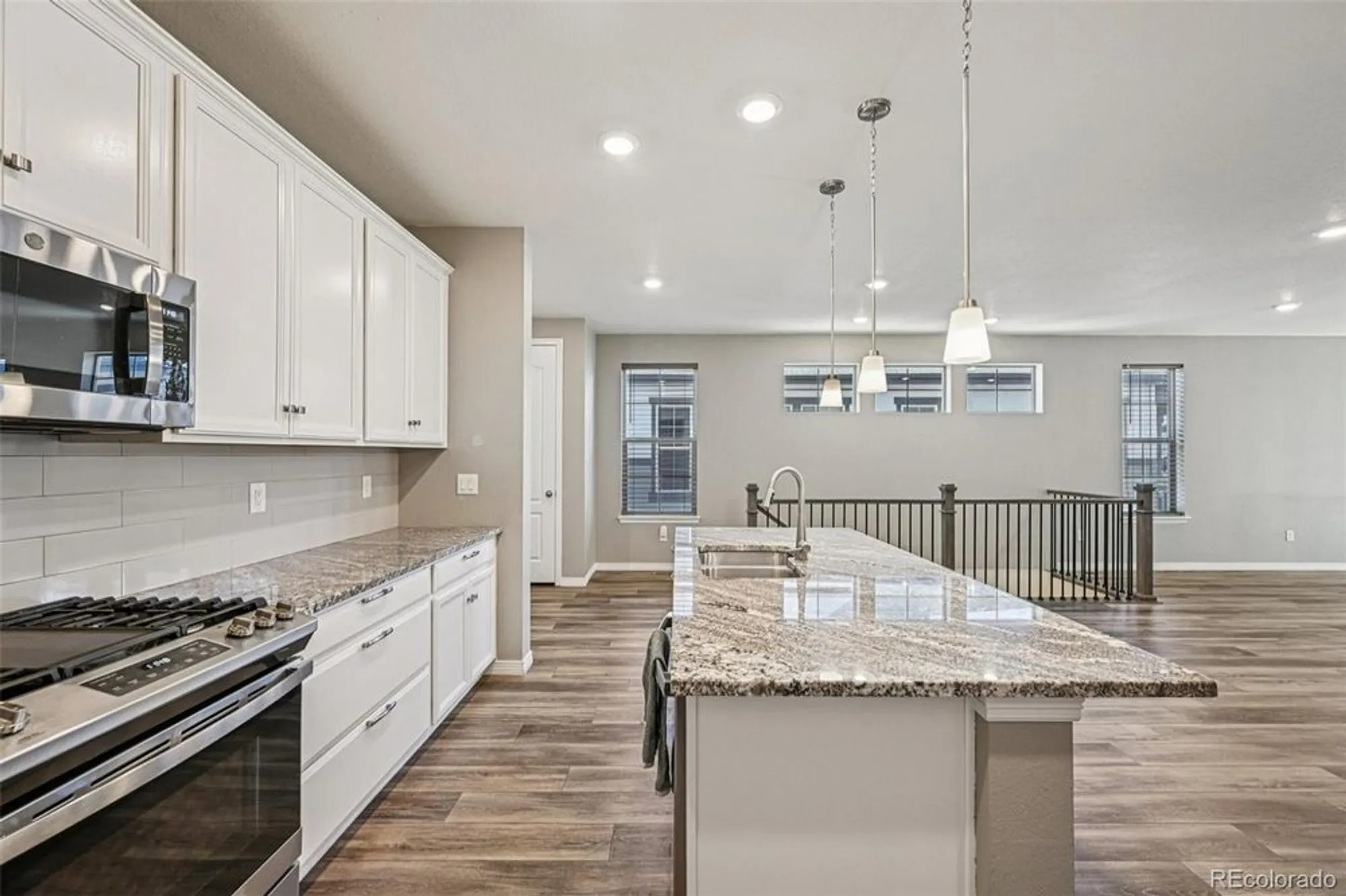 Property Slideshow image 17 of 50 | 7834 plateau creek ln, Littleton, CO, 80125