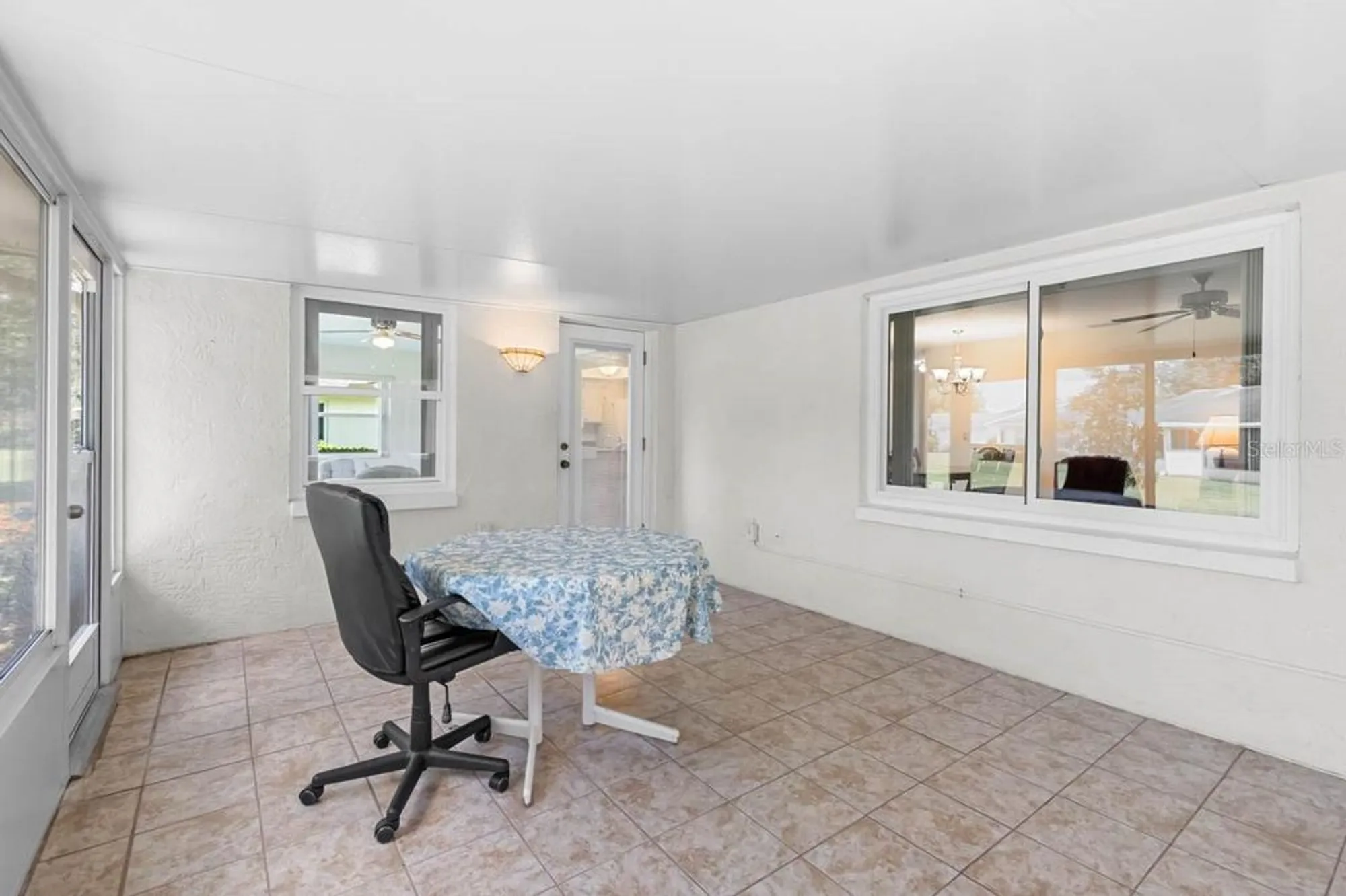 Property Slideshow image 17 of 50 | 2109 harleston pl # 2109, Sun City Center, FL, 33573