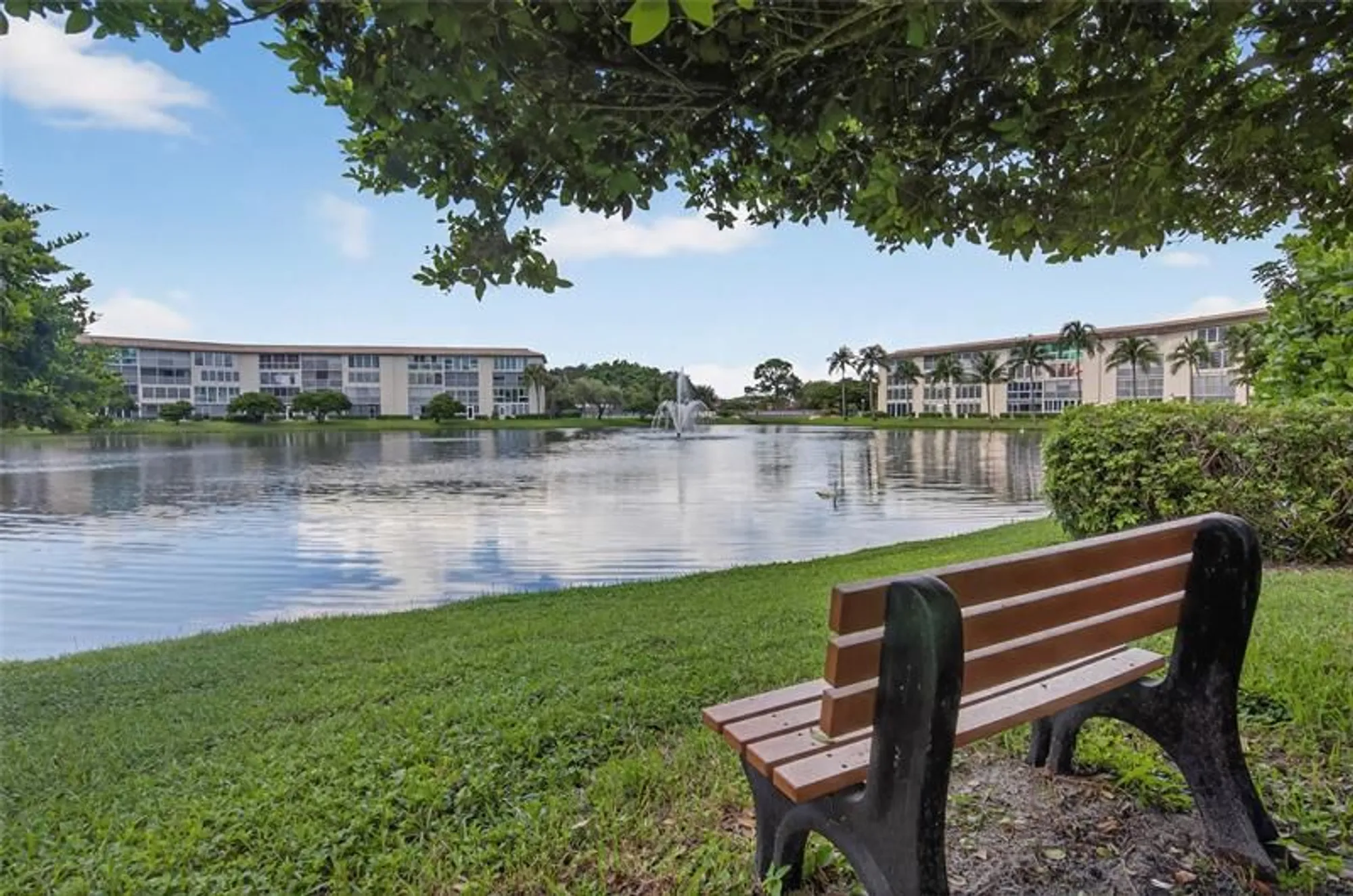Property Slideshow image 35 of 47 | 1904 bermuda cr d1, Coconut Creek, FL, 33066