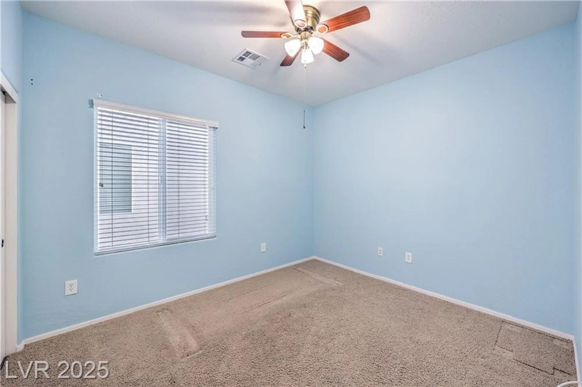 Property Slideshow image 19 of 49 | 2451 shore bird ave, North Las Vegas, NV, 89084