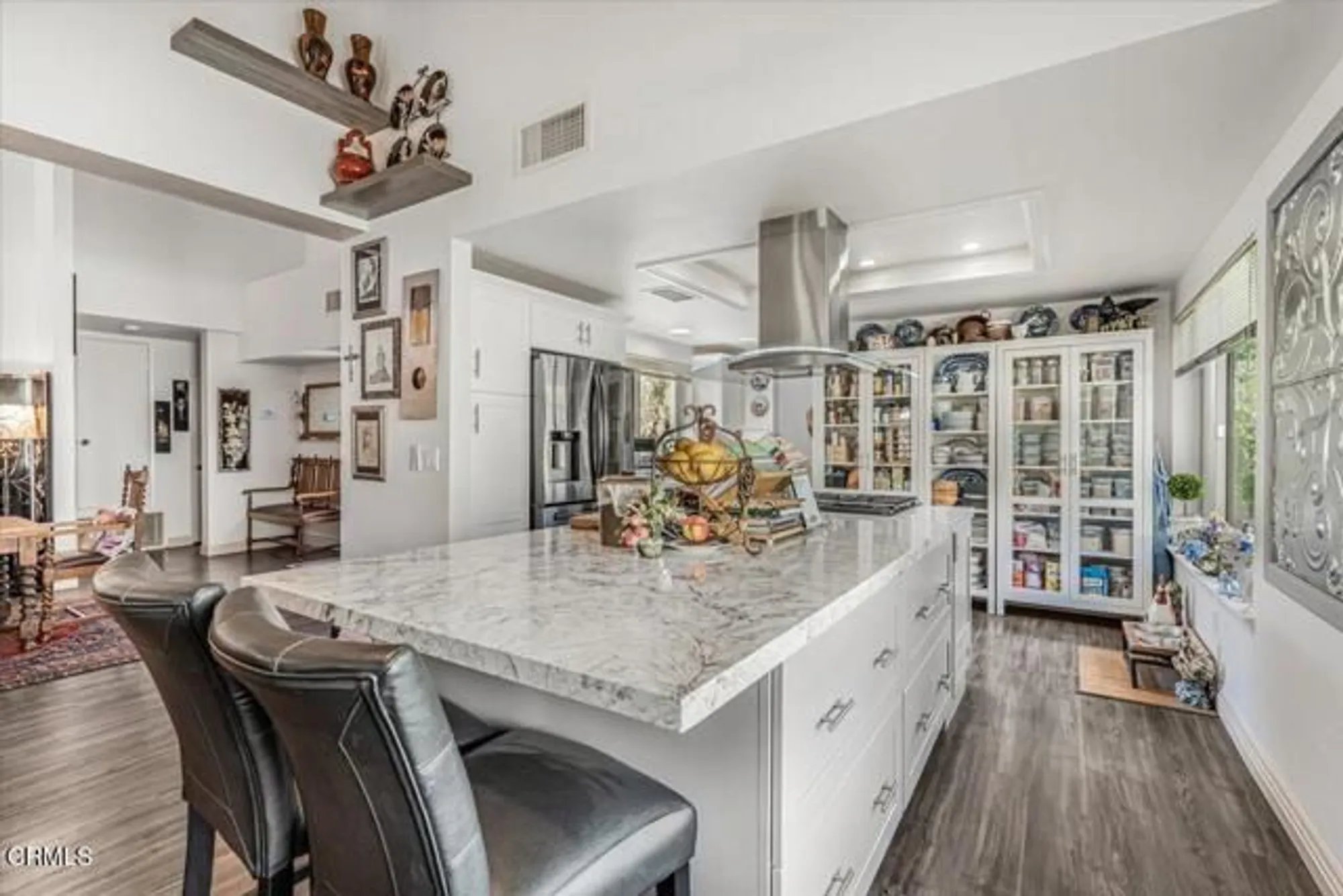 Property Slideshow image 20 of 49 | 6186 irena ave, Camarillo, CA, 93012