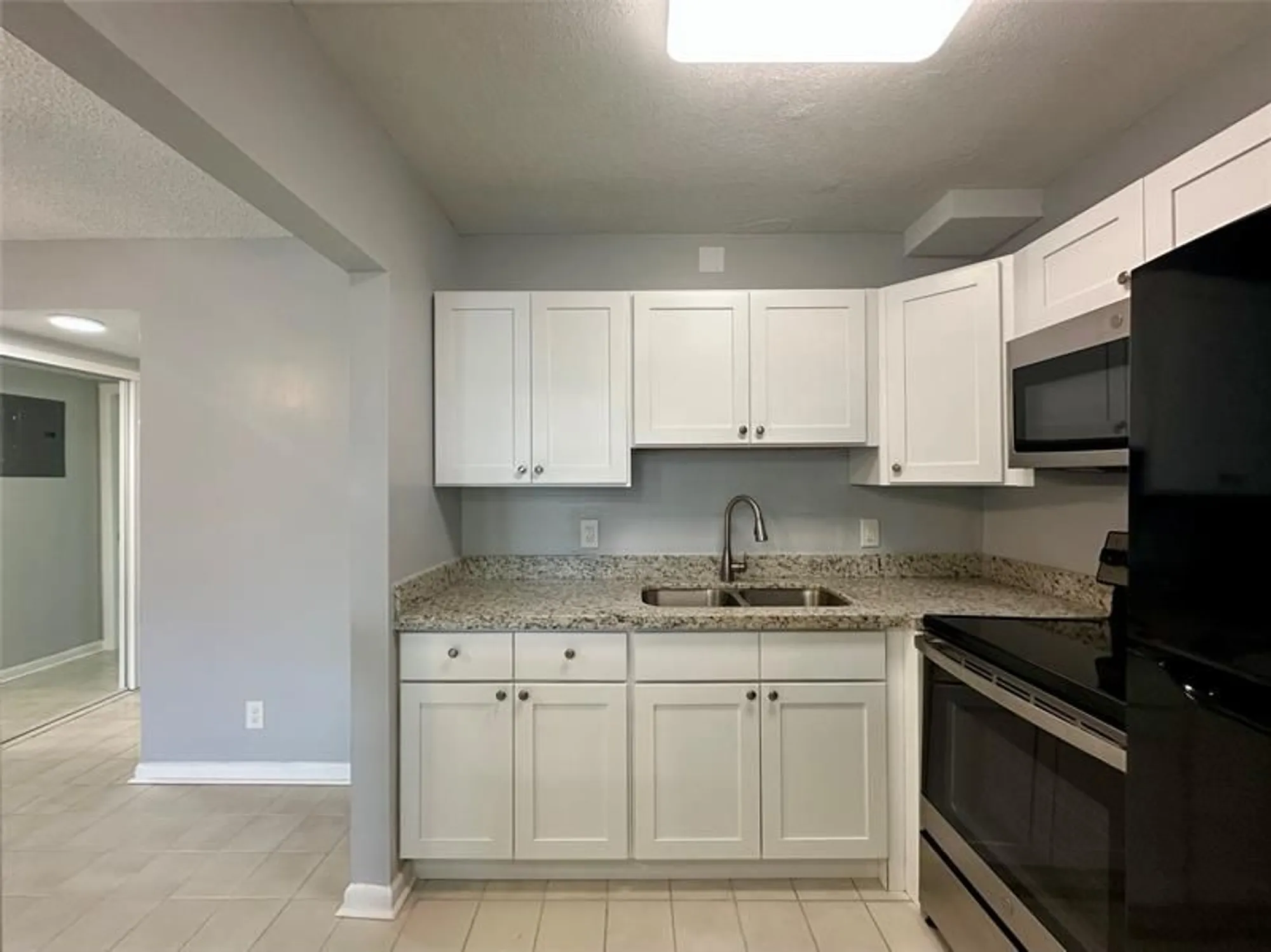 Property Slideshow image 11 of 25 | 254 newport p # 254, Deerfield Beach, FL, 33442