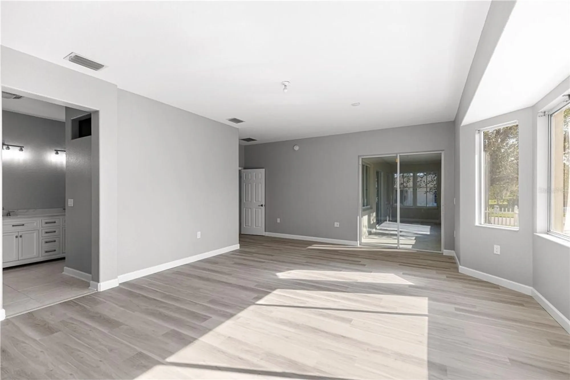 Property Slideshow image 19 of 62 | 9105 se 125th loop, Summerfield, FL, 34491