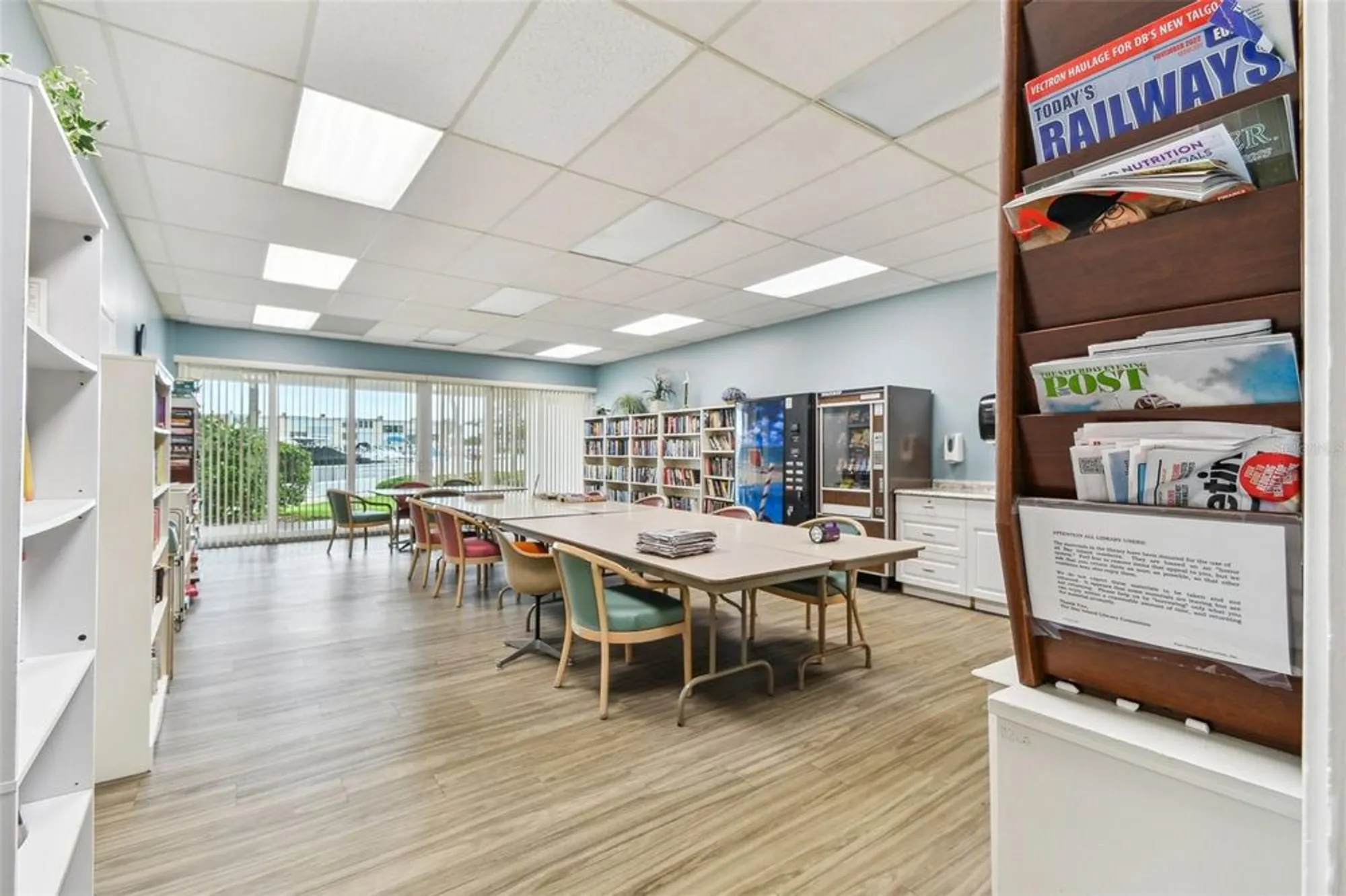 Property Slideshow image 84 of 93 | 7400 sun island dr 207, South Pasadena, FL, 33707