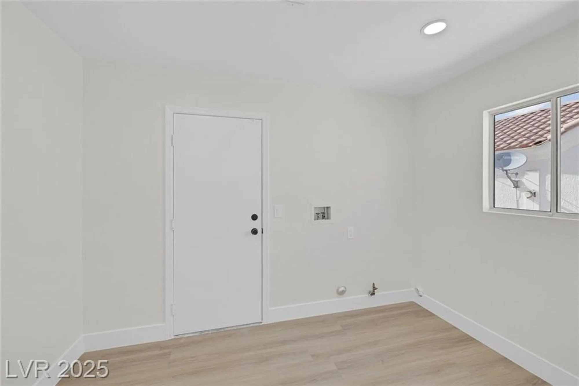 Property Slideshow image 26 of 37 | 3100 angelica ct, Las Vegas, NV, 89134